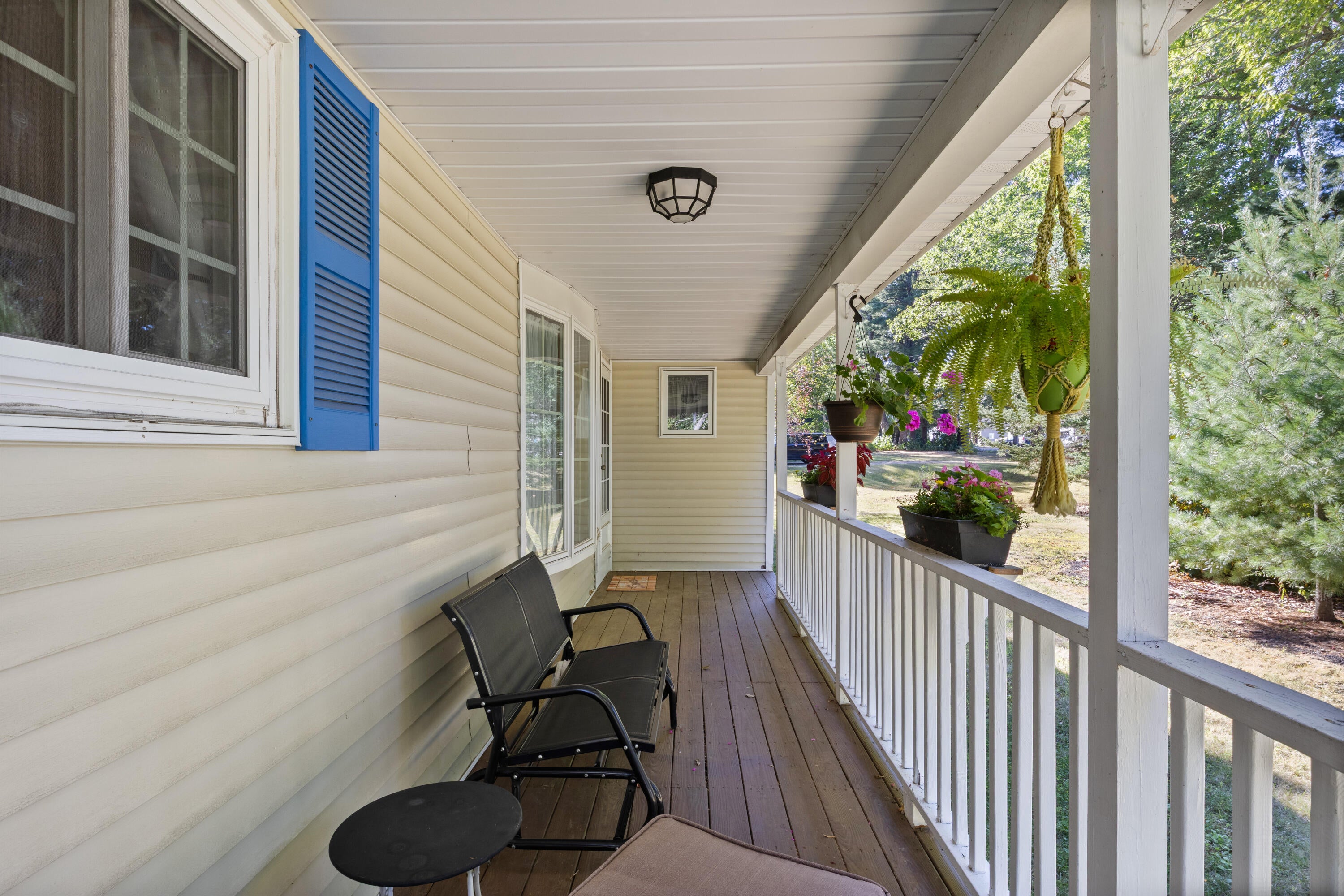 77 Two Rod Road