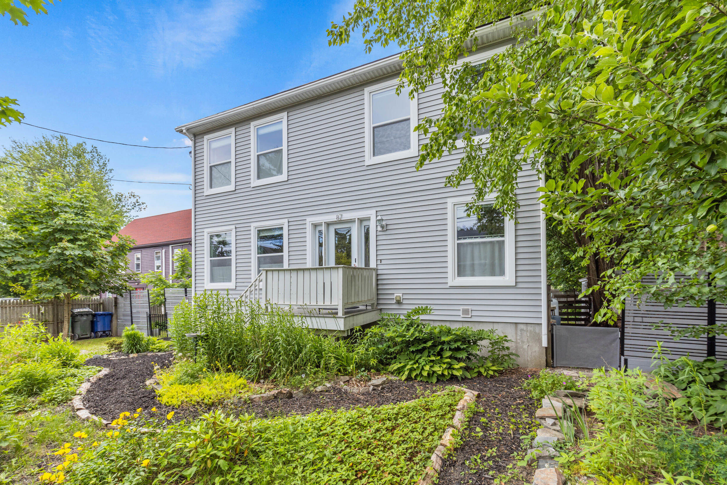 87 Sawyer Street