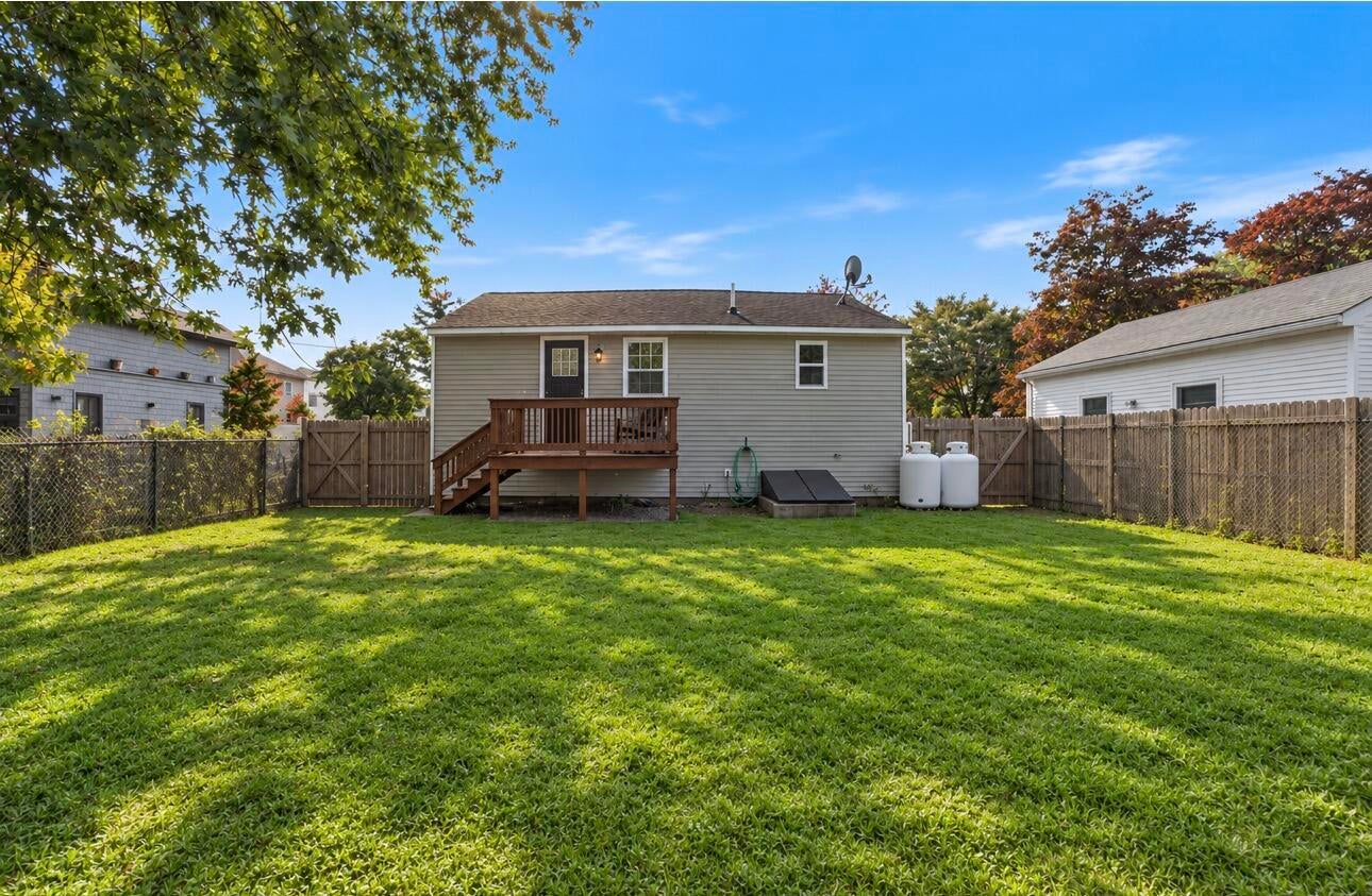 15 Chesley Avenue