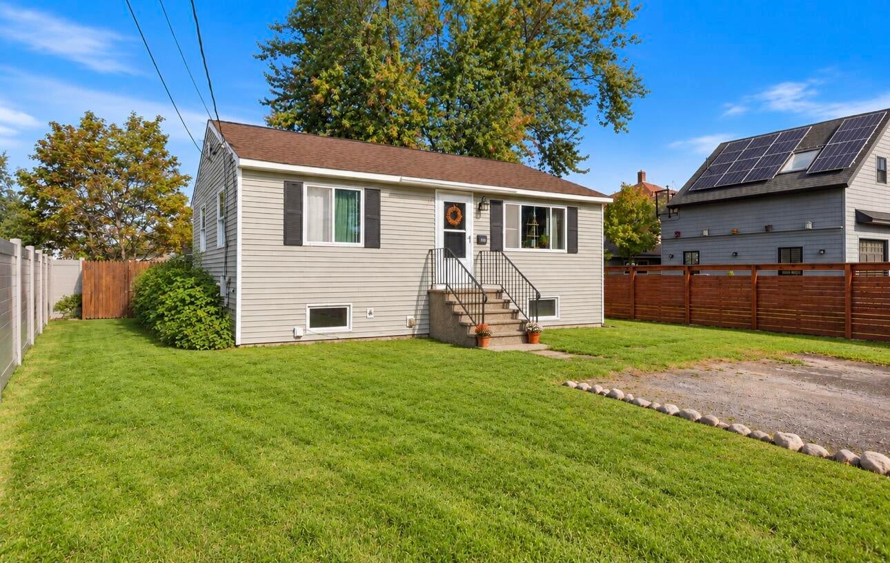 15 Chesley Avenue