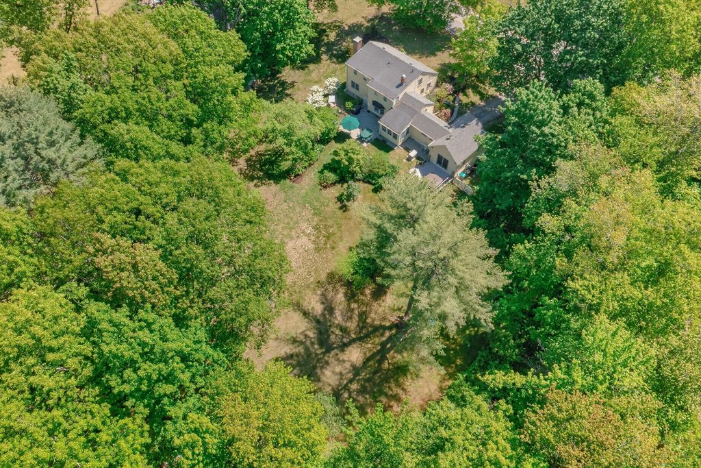 Photo of 97 Old Port Road, Kennebunk, ME 04043 (MLS # 1666130)