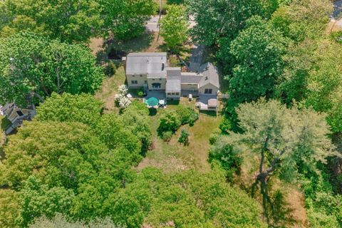 Photo of 97 Old Port Road, Kennebunk, ME 04043 (MLS # 1666130)