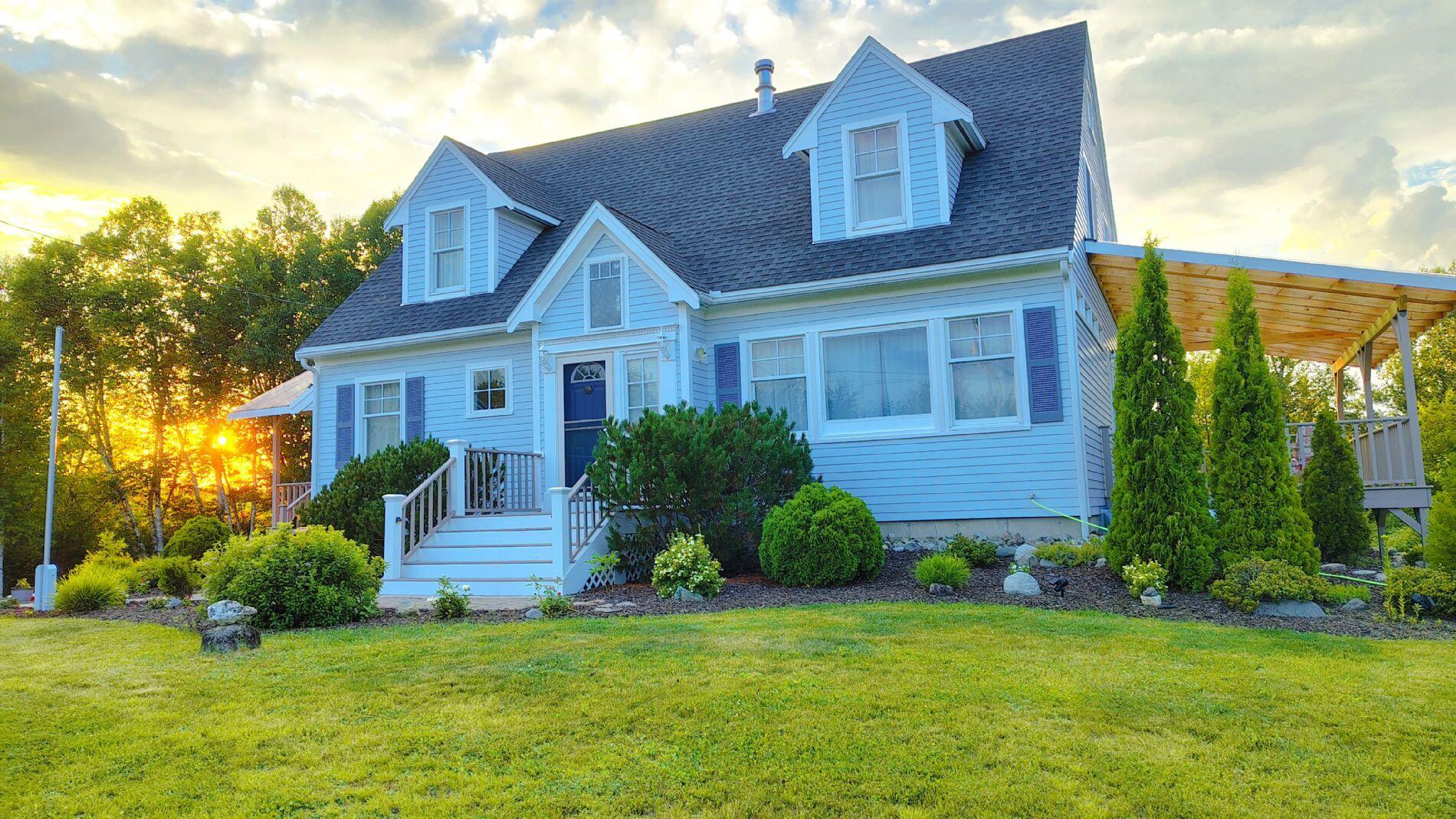 717 Crystal Road