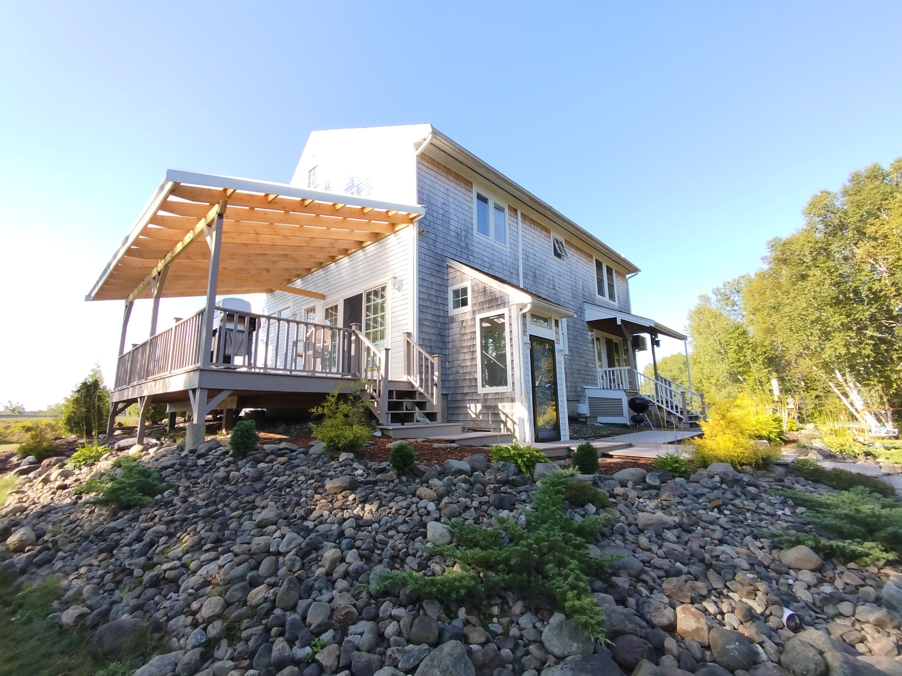 717 Crystal Road