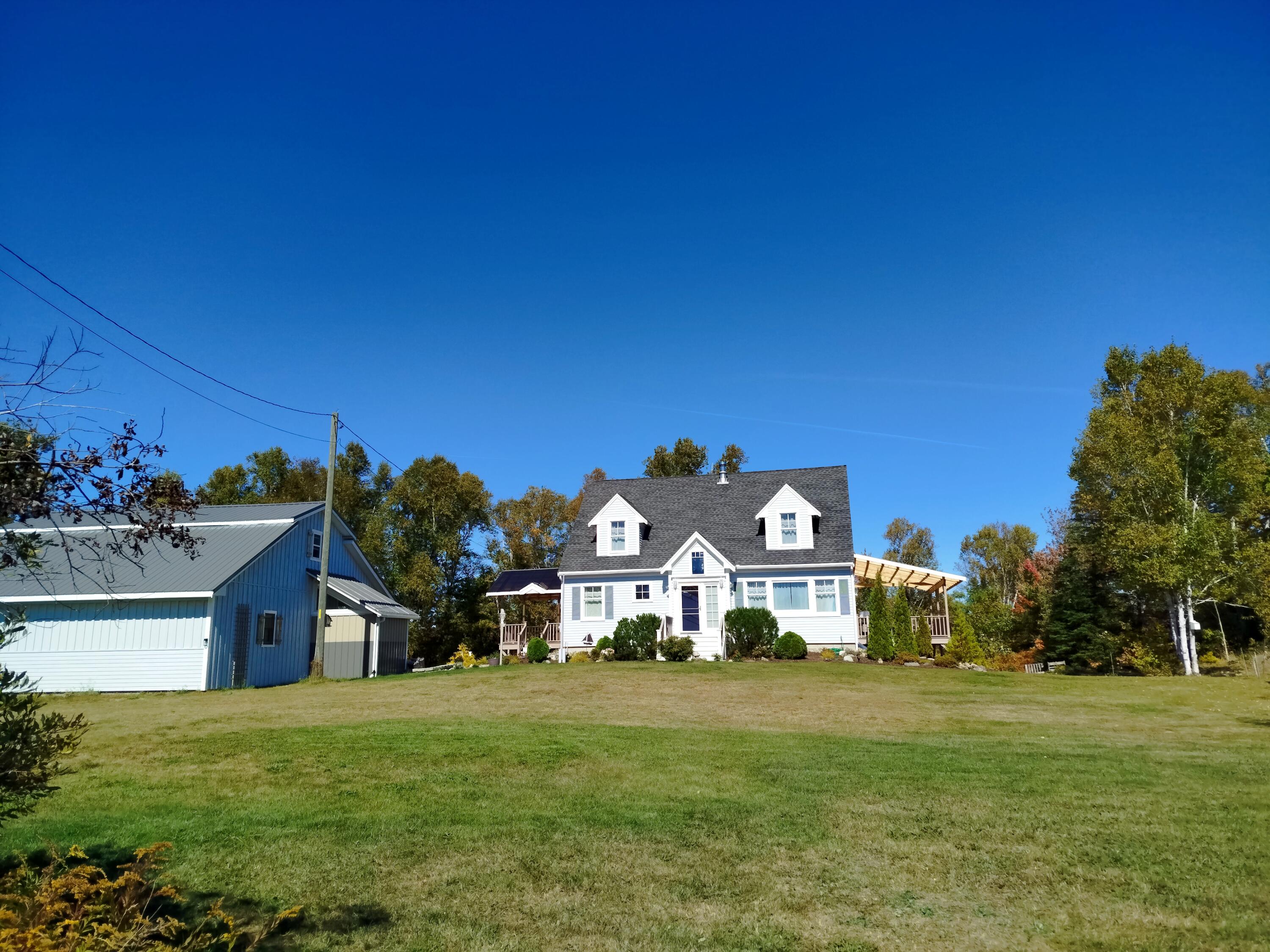 717 Crystal Road