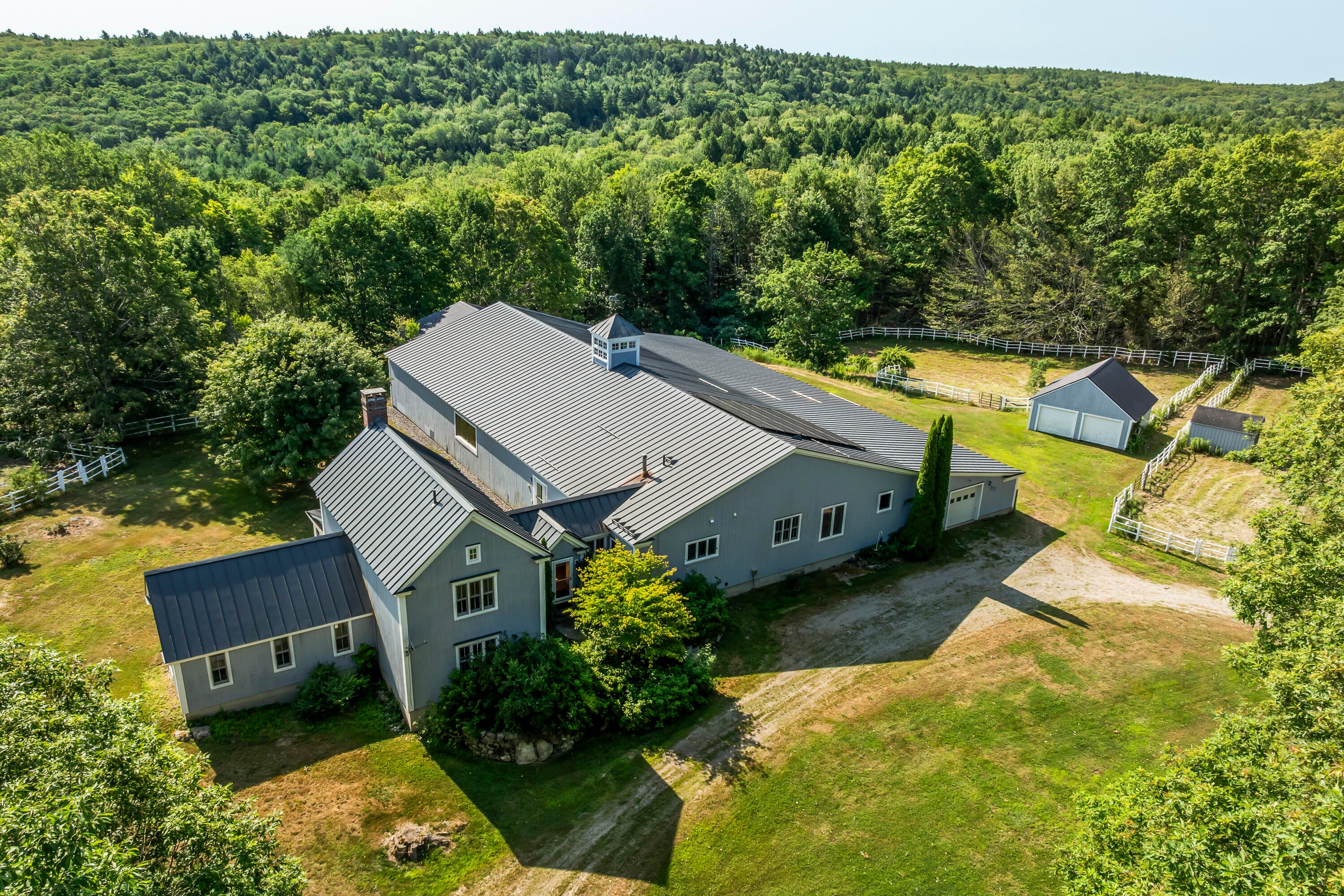 237 Middle Road