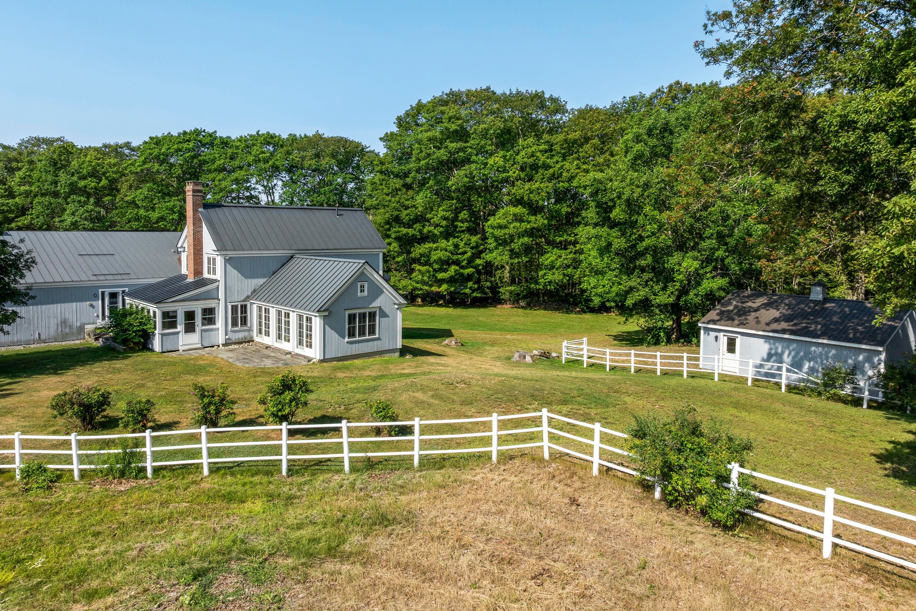 237 Middle Road
