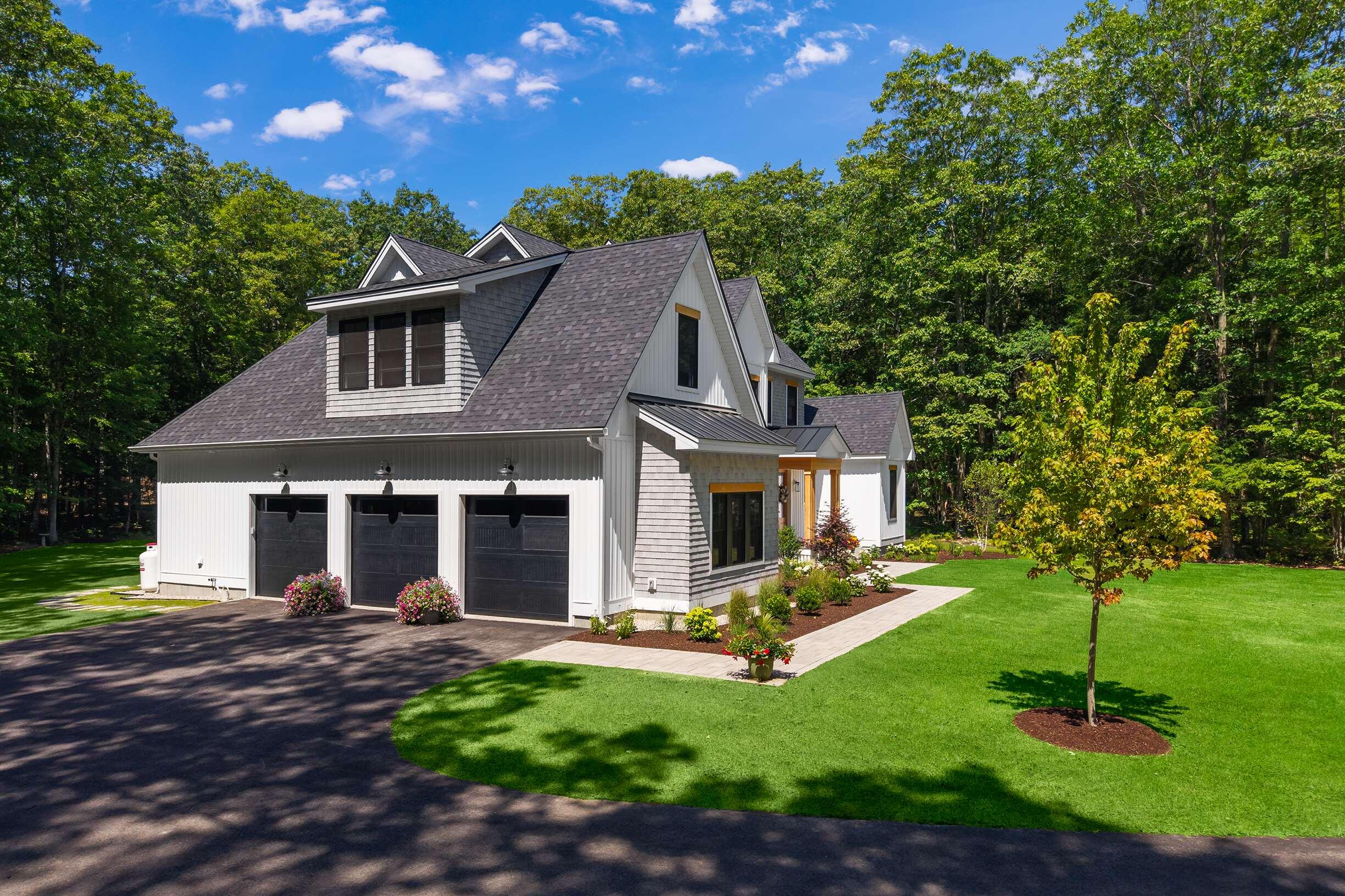 12 Silverbrook Drive