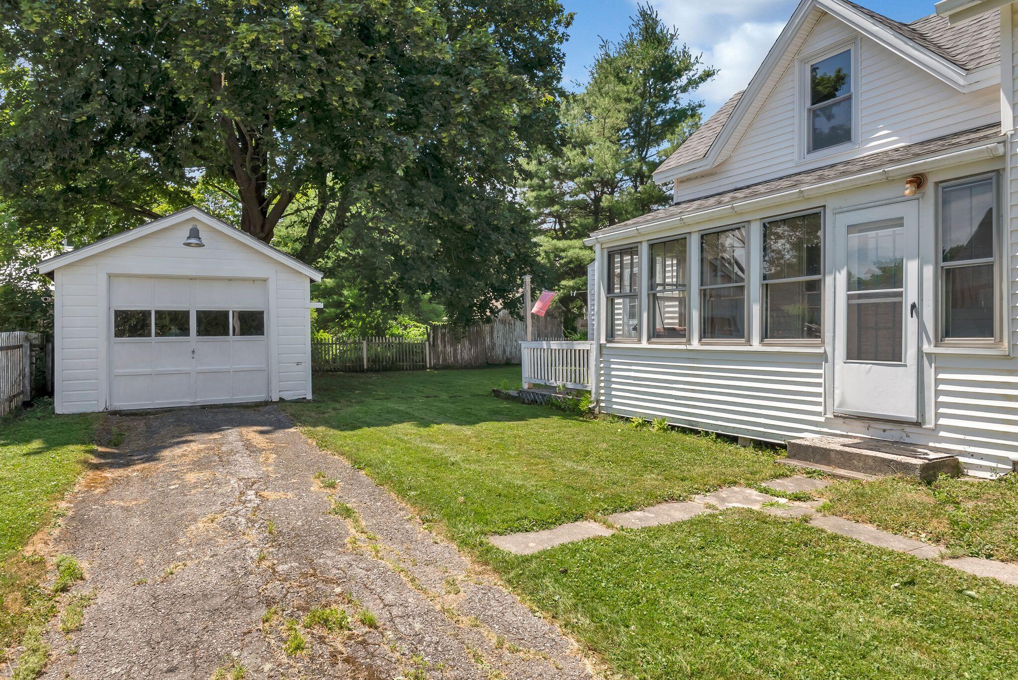 60 Willow Street