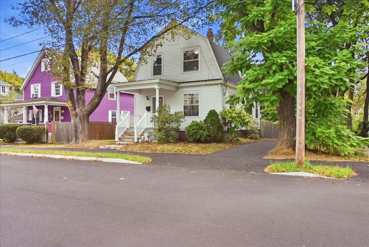 138 Davis Avenue