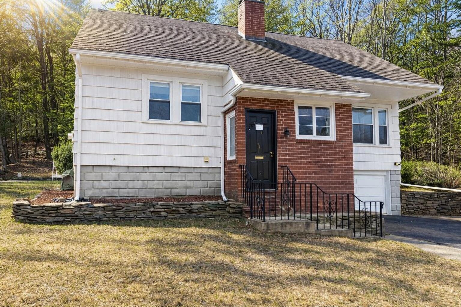 687 Main Street