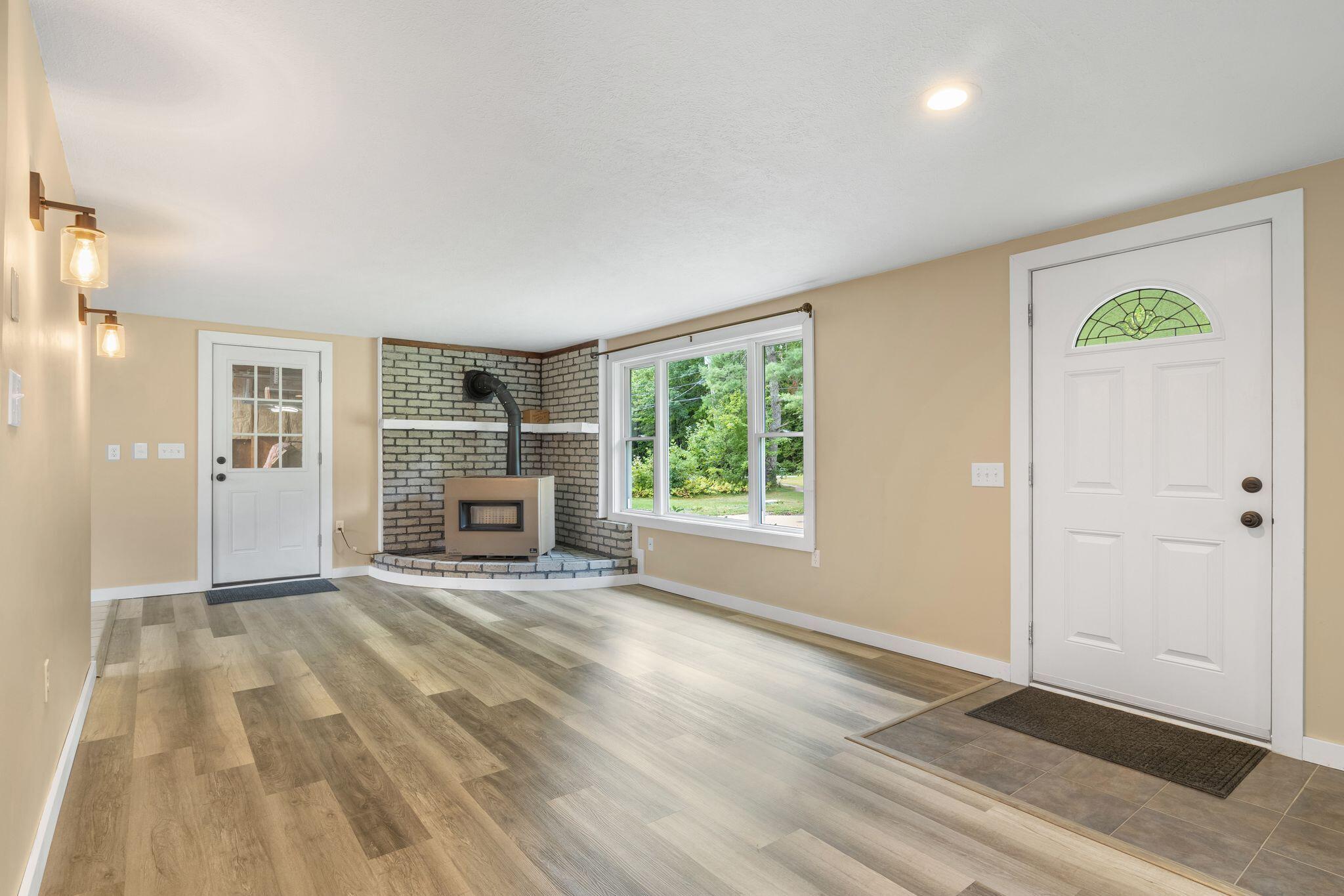 163 New Settlement Road