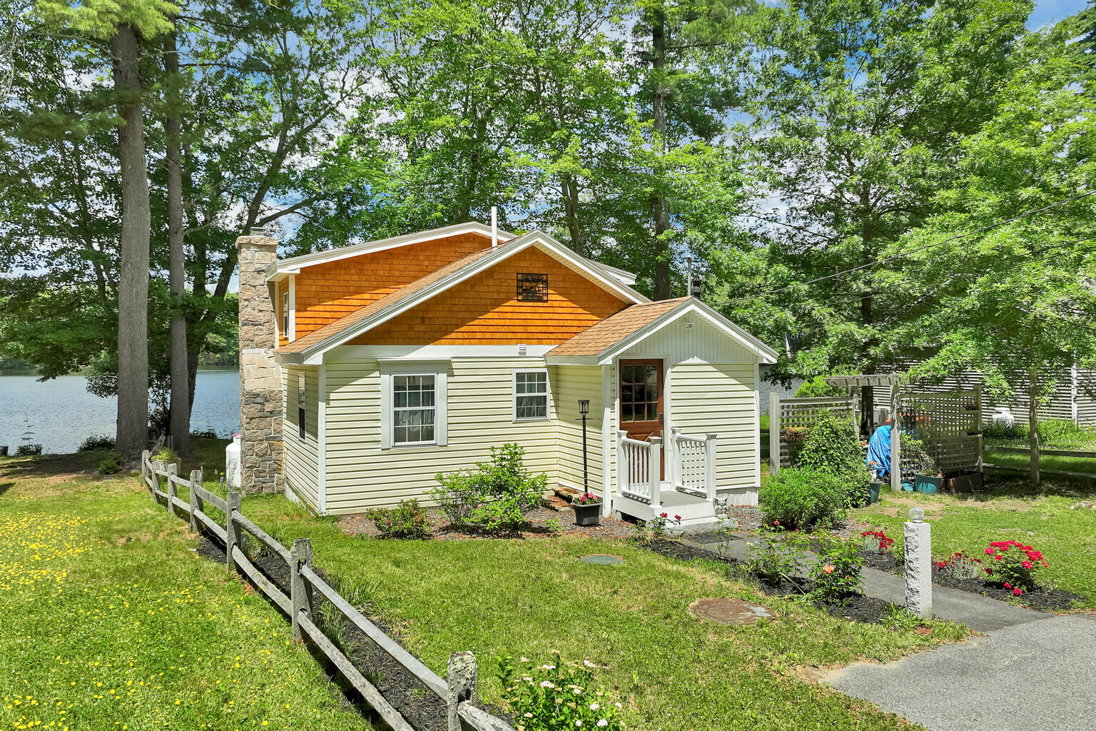 76 Javica Lane
