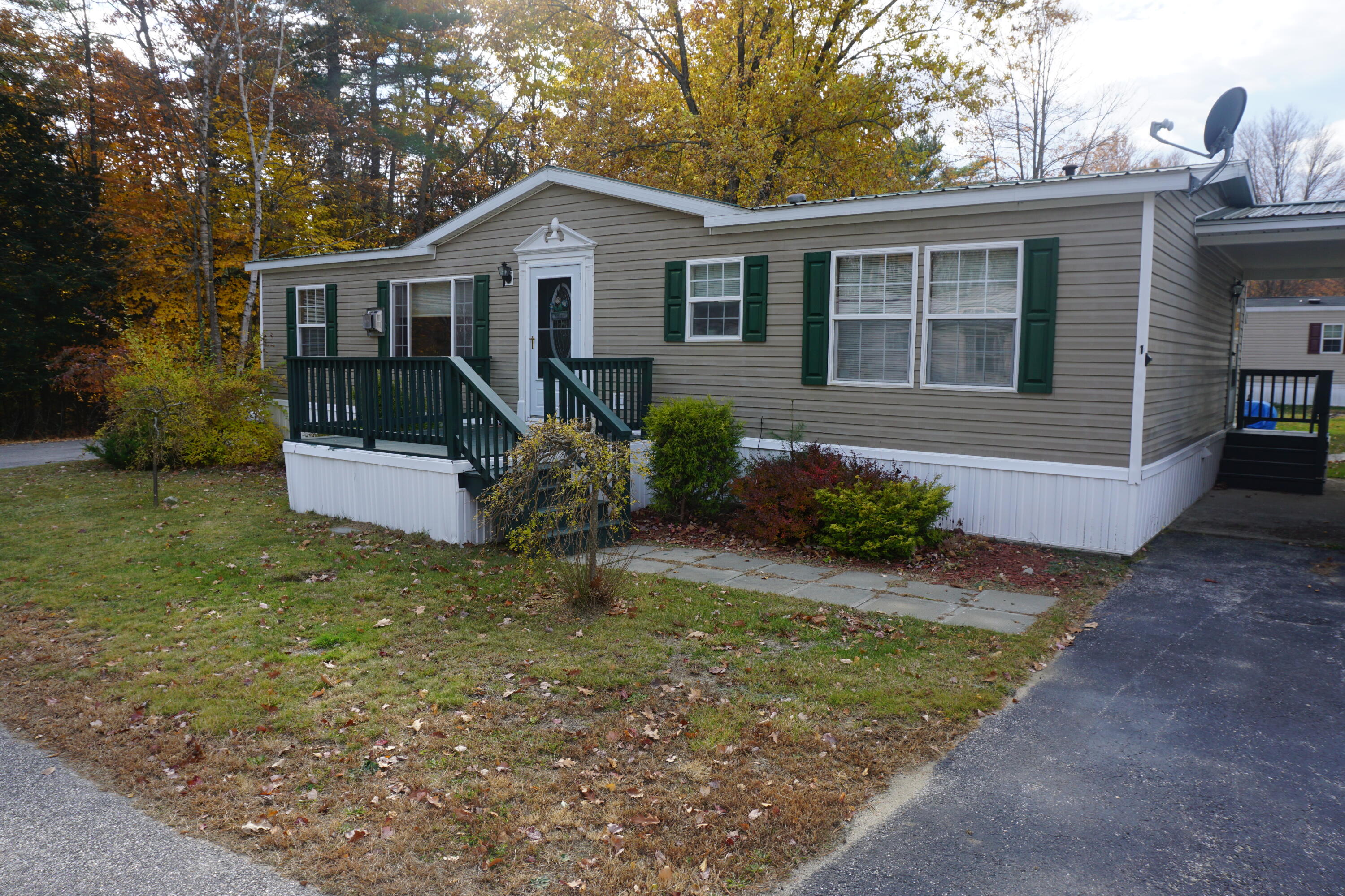 1 Lynewood Drive