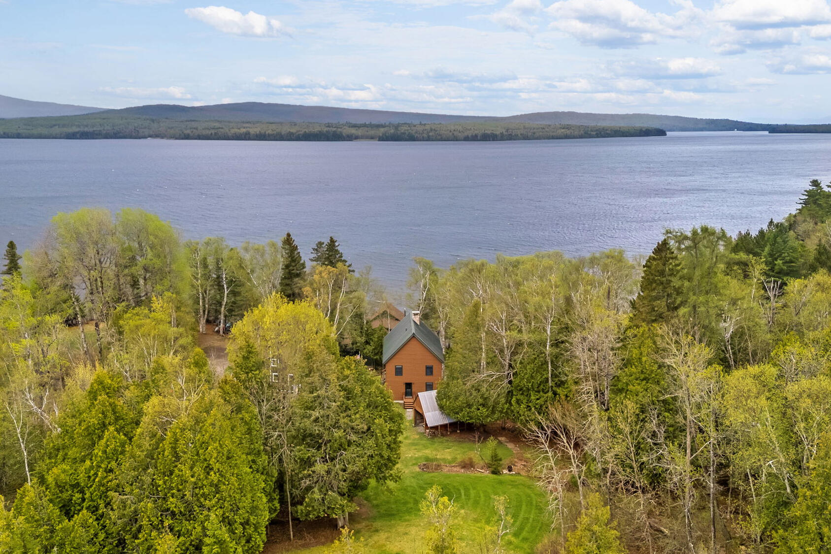 110 Lakeside Lodges Road