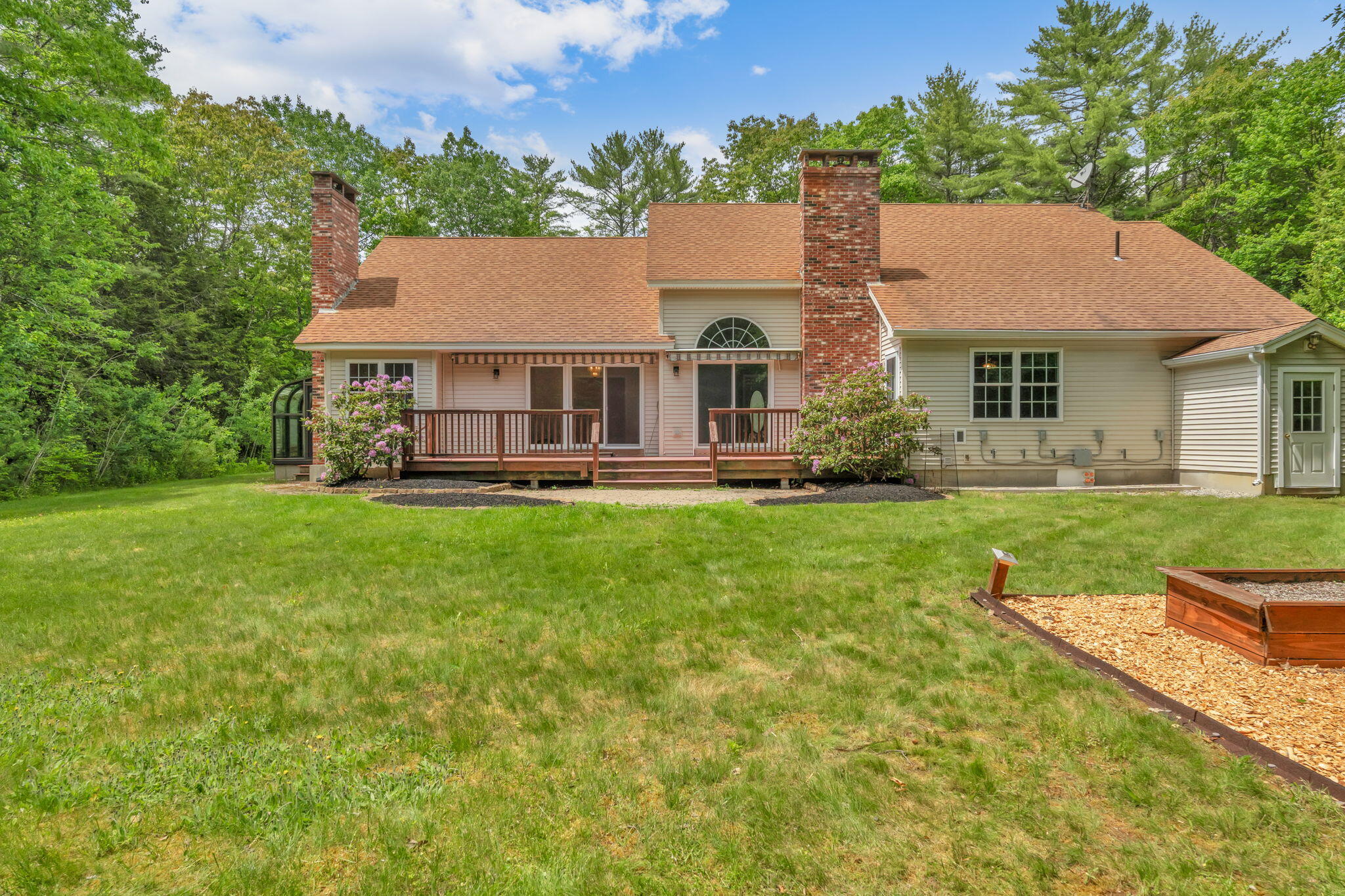 73 Woodland Road