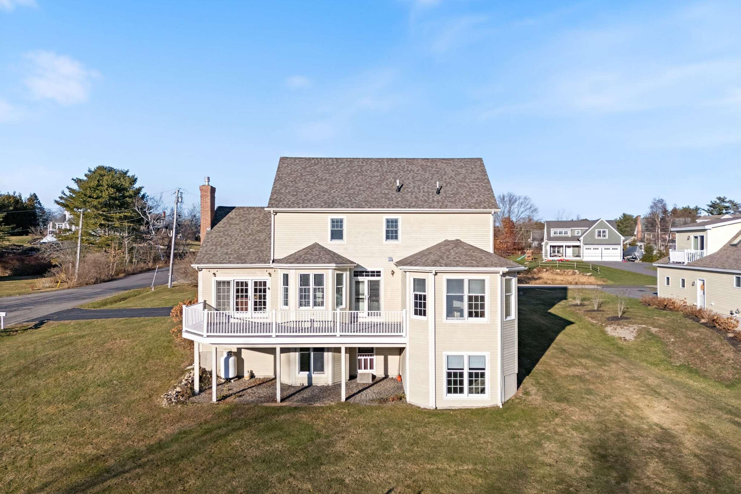 1 River Farm Road