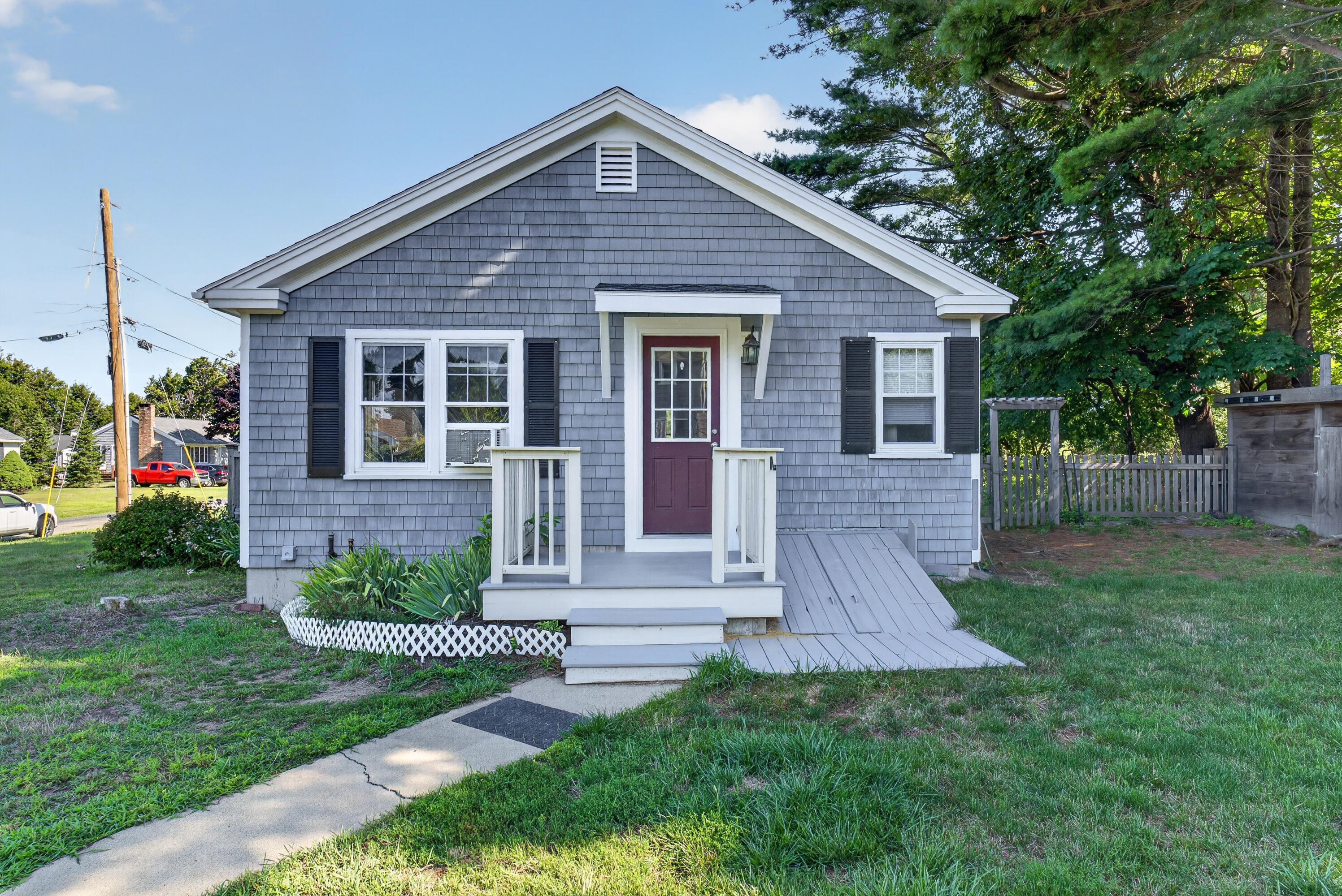 14 Iris Avenue