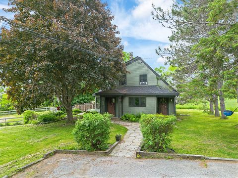 Photo of 375 Priest Hill Road, Vassalboro, ME 04989 (MLS # 1664798)