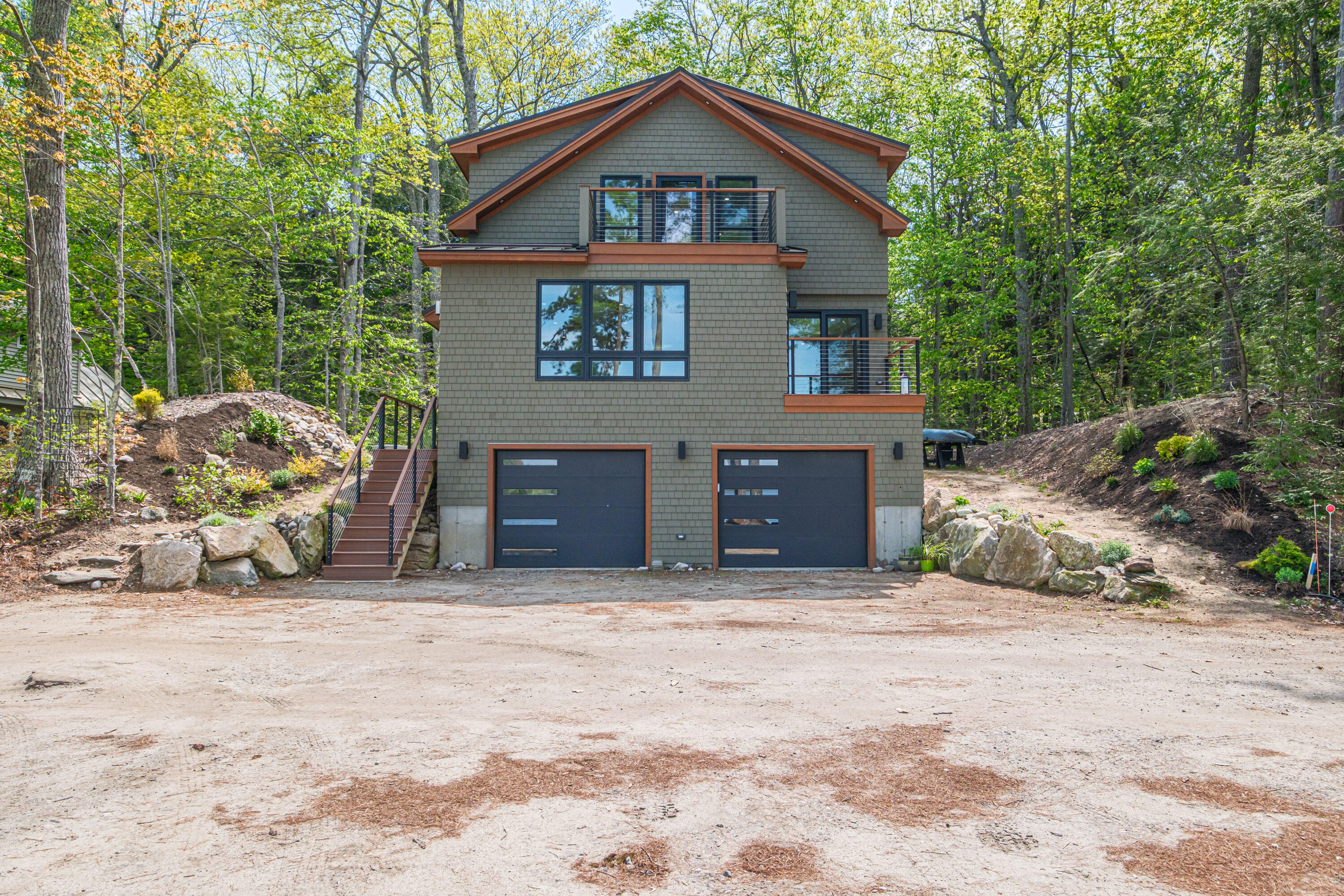 20 Ladyslipper Drive