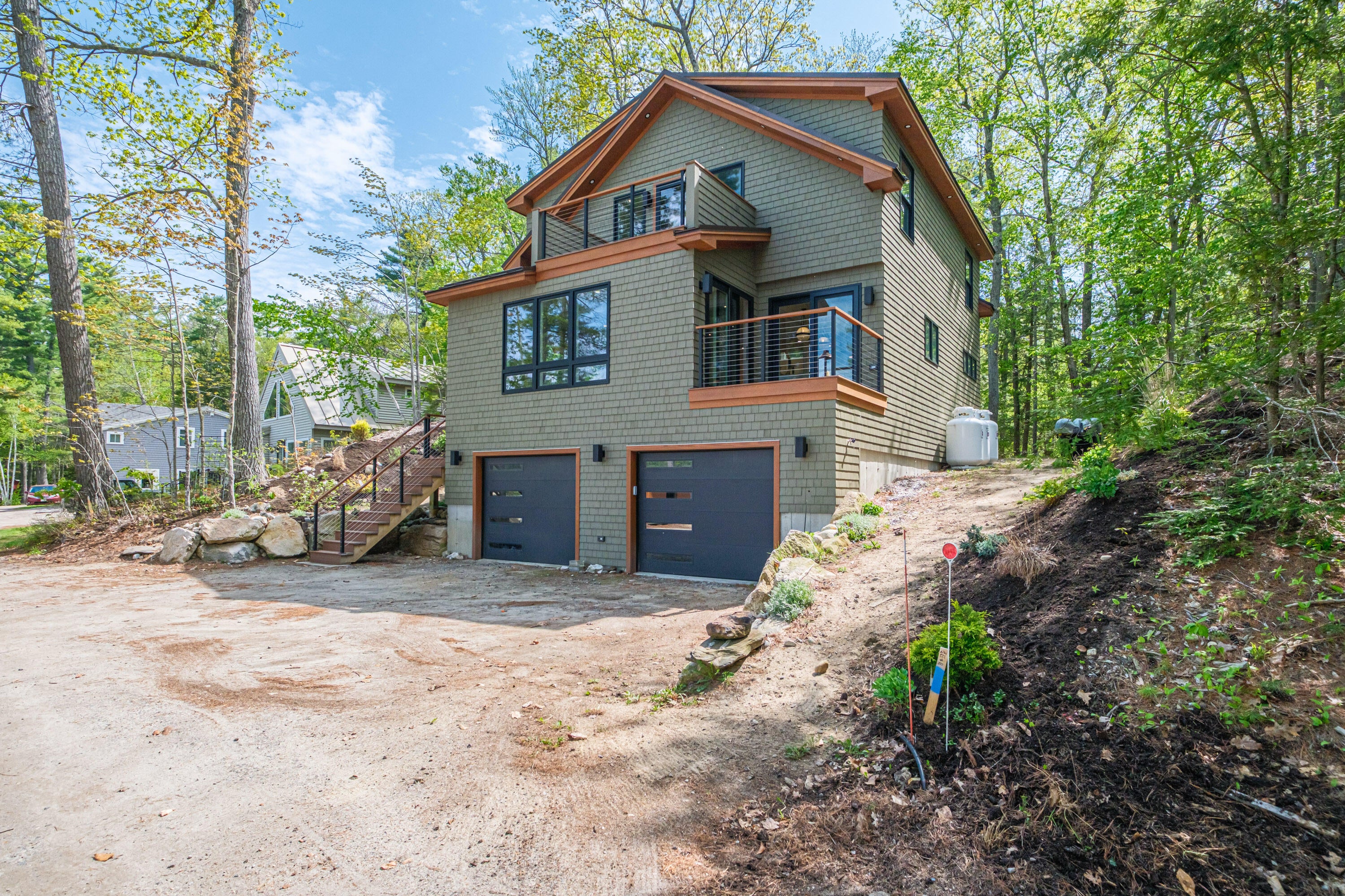 20 Ladyslipper Drive