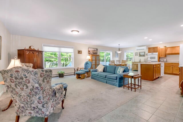 8 Village Drive 5