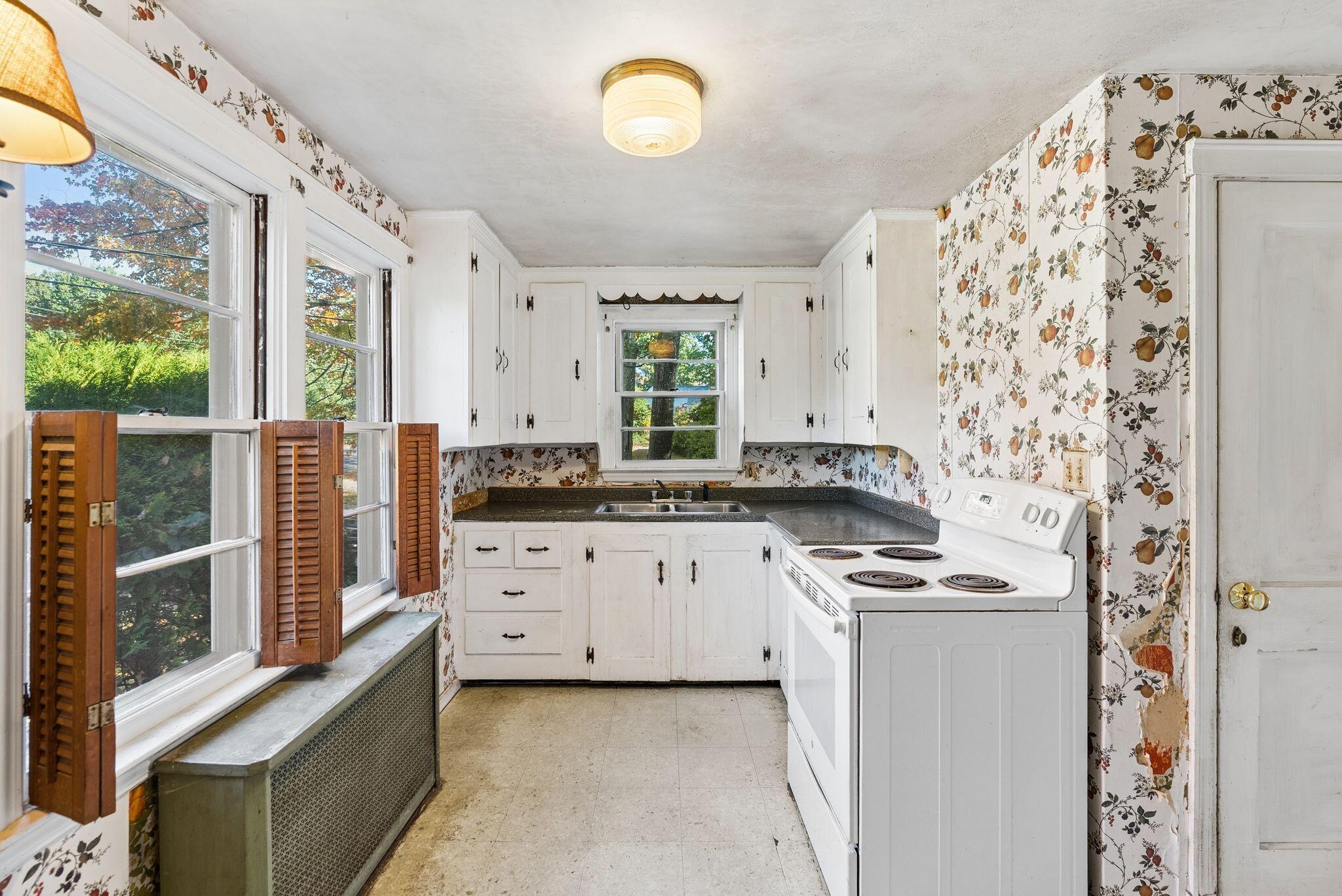 13 Allen Avenue Extension