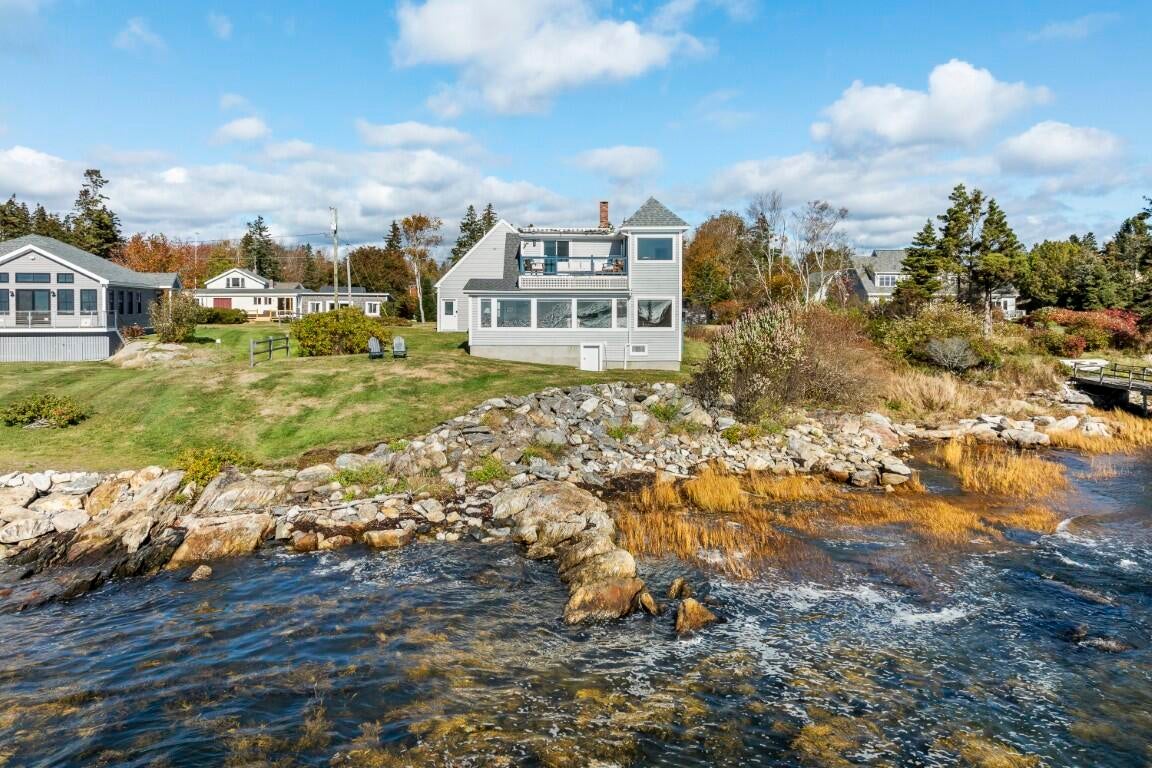22 Gray Road