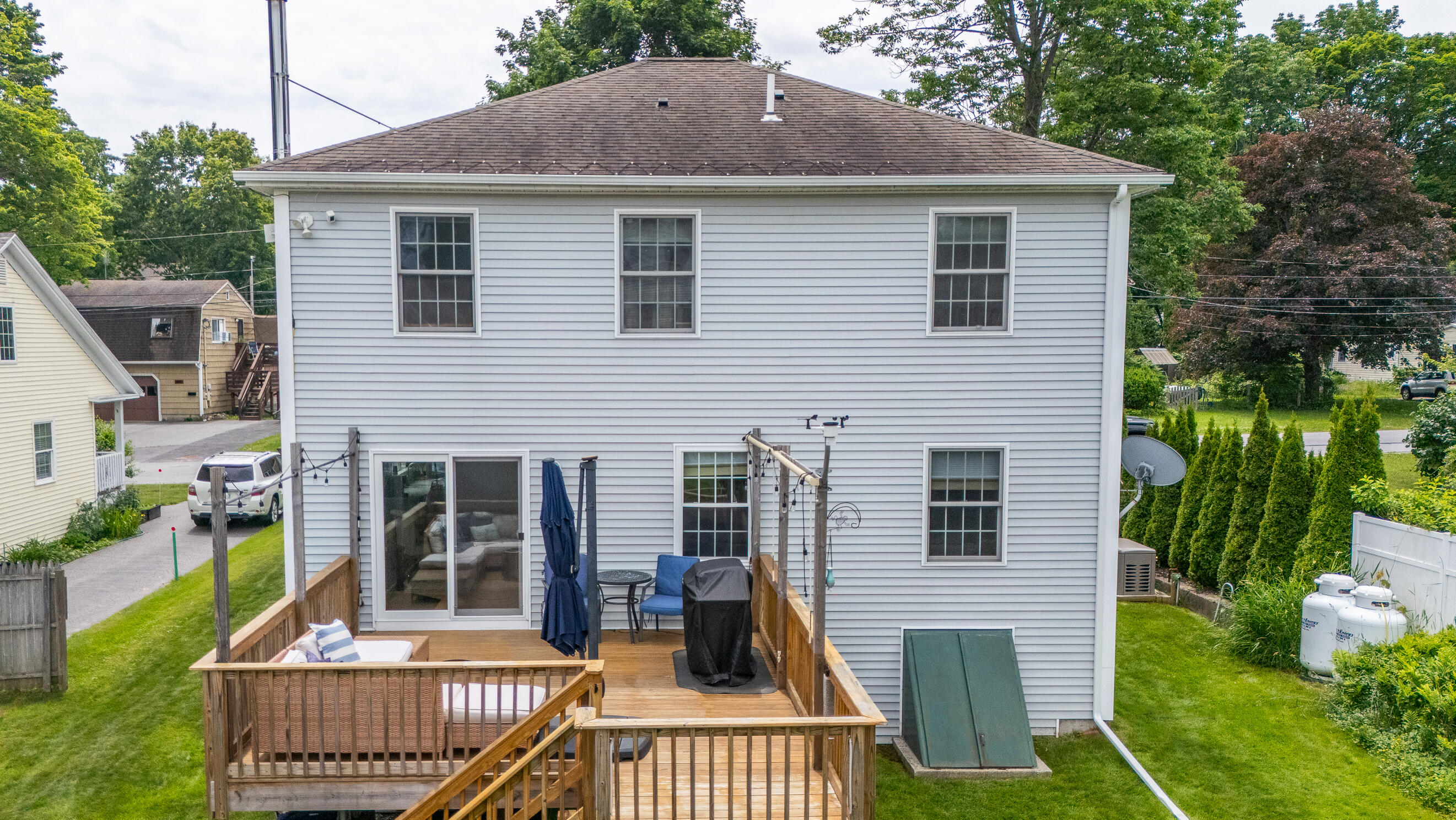 211 Oak Street