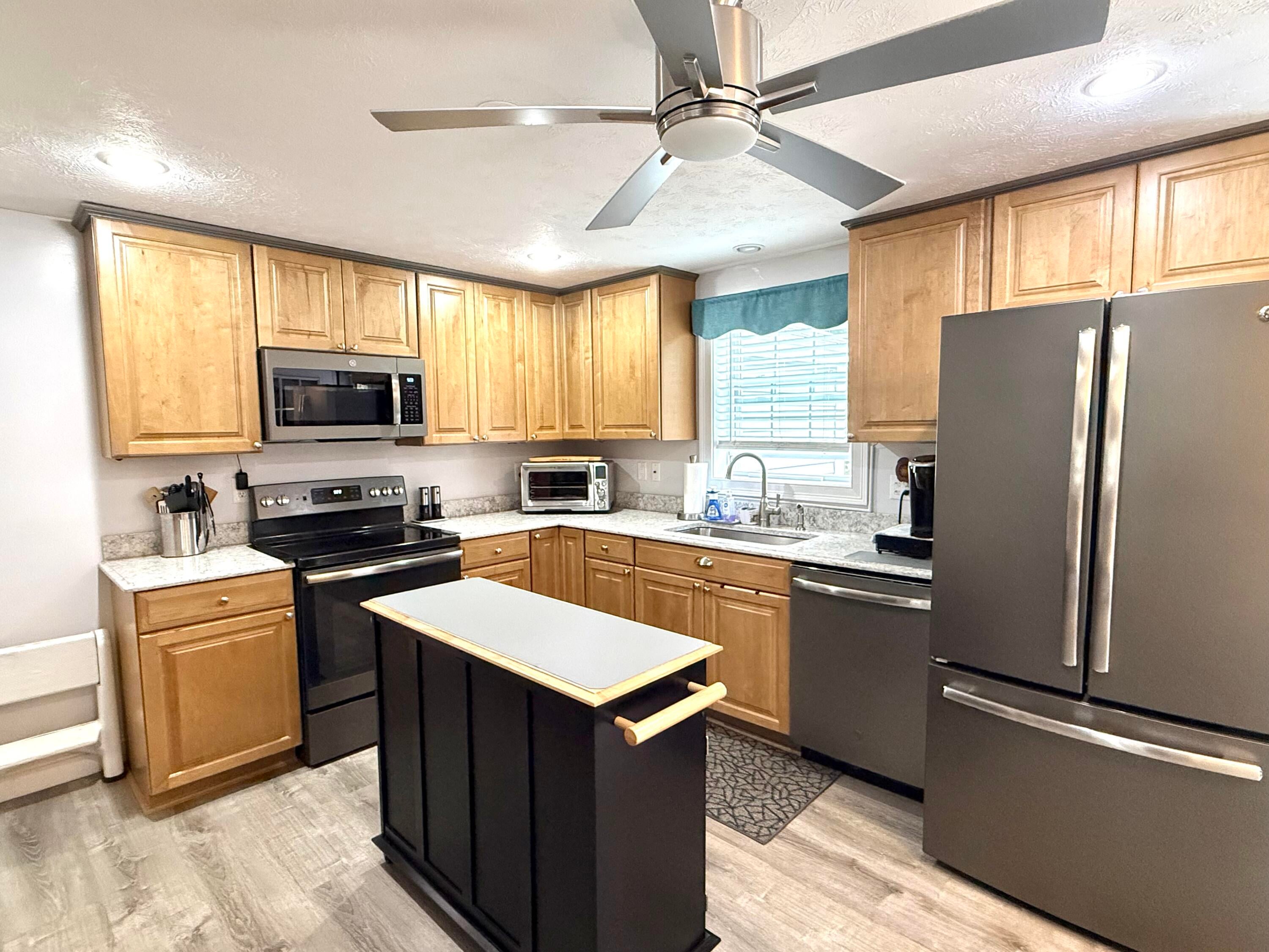 7 Sawyer Street 2