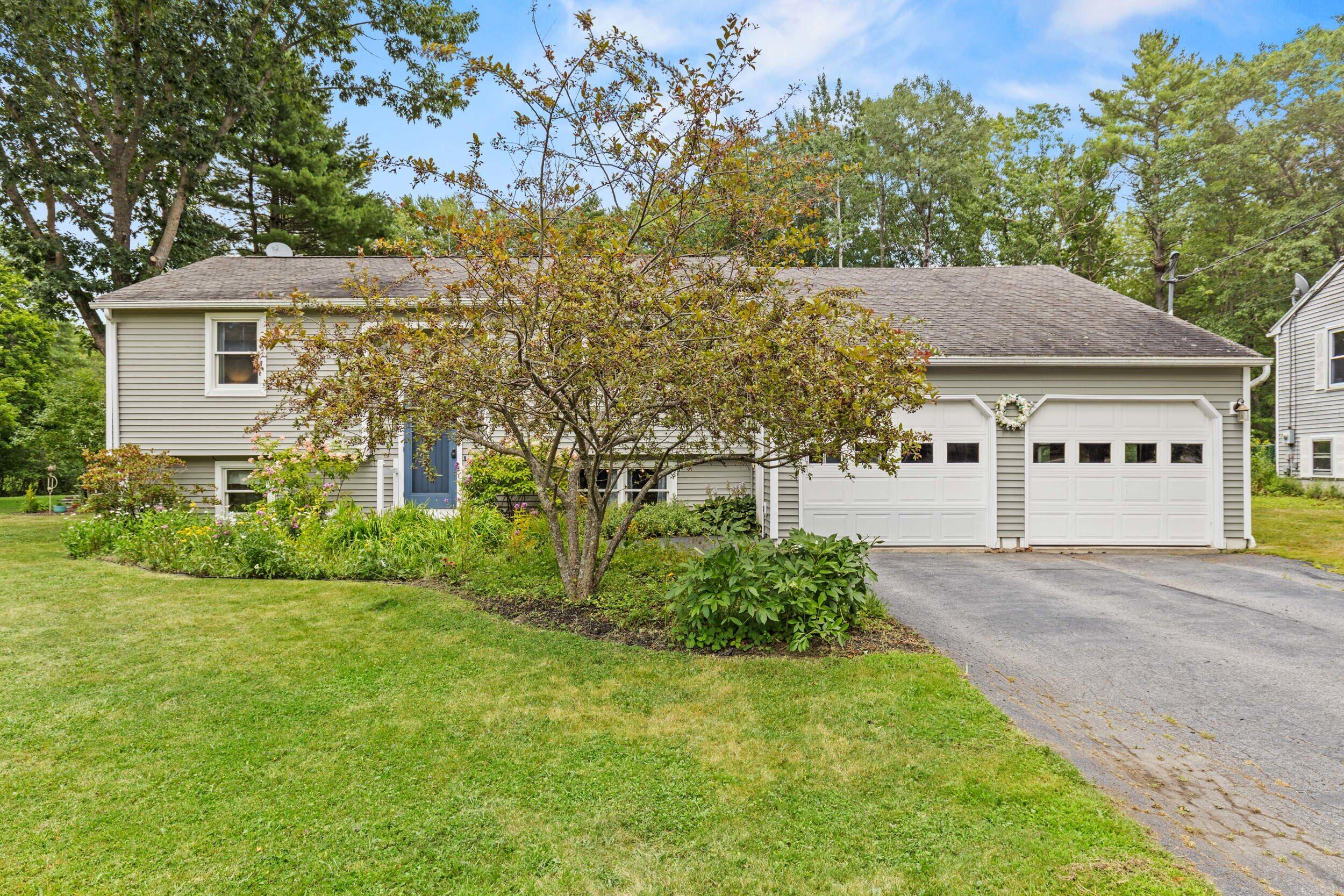 18 Ellen Circle