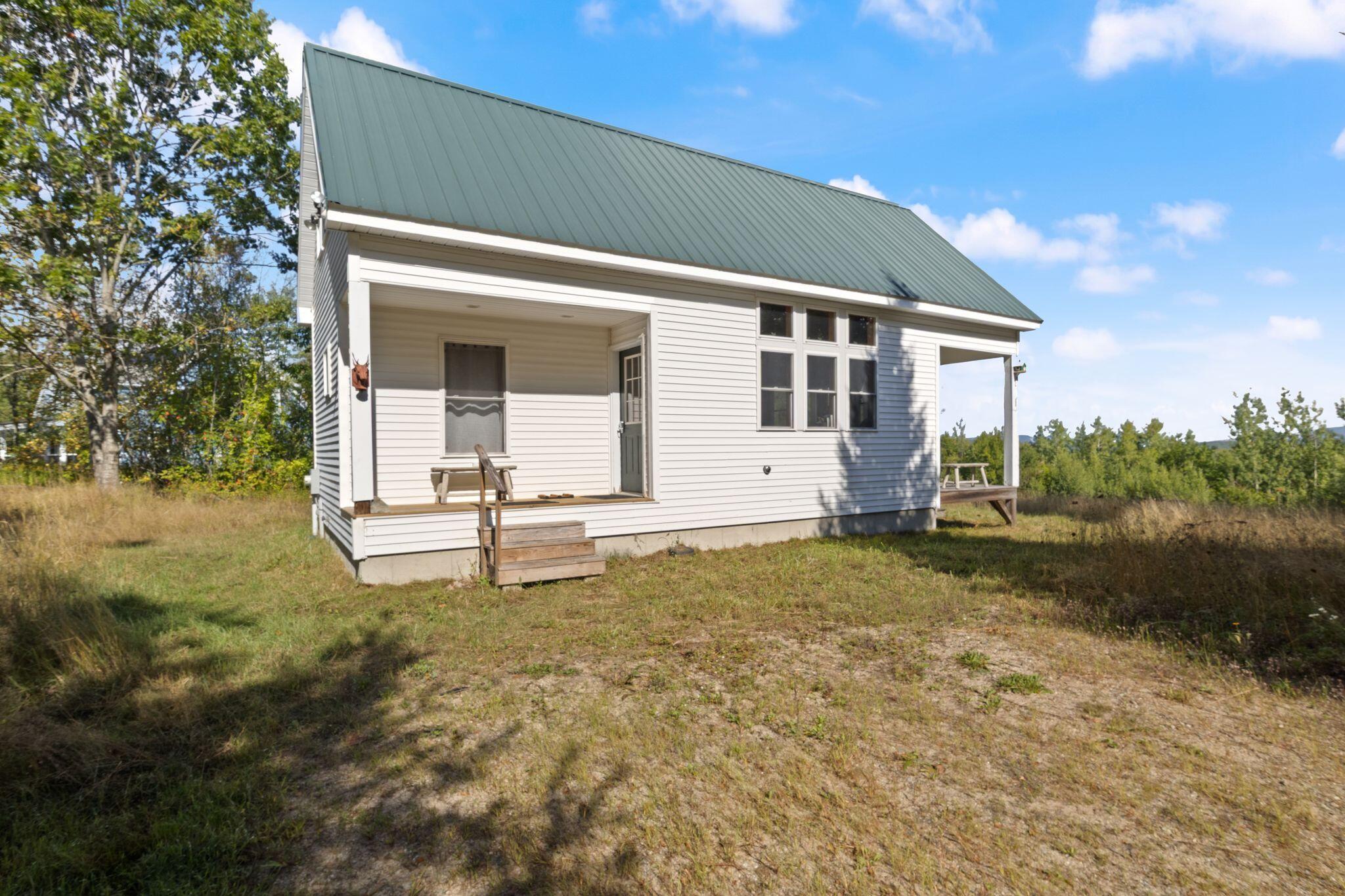 1102 North Road