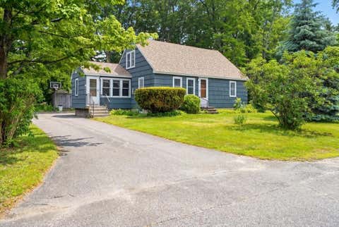 Photo of 16 Woodland Avenue, Lisbon, ME 04252 (MLS # 1667150)
