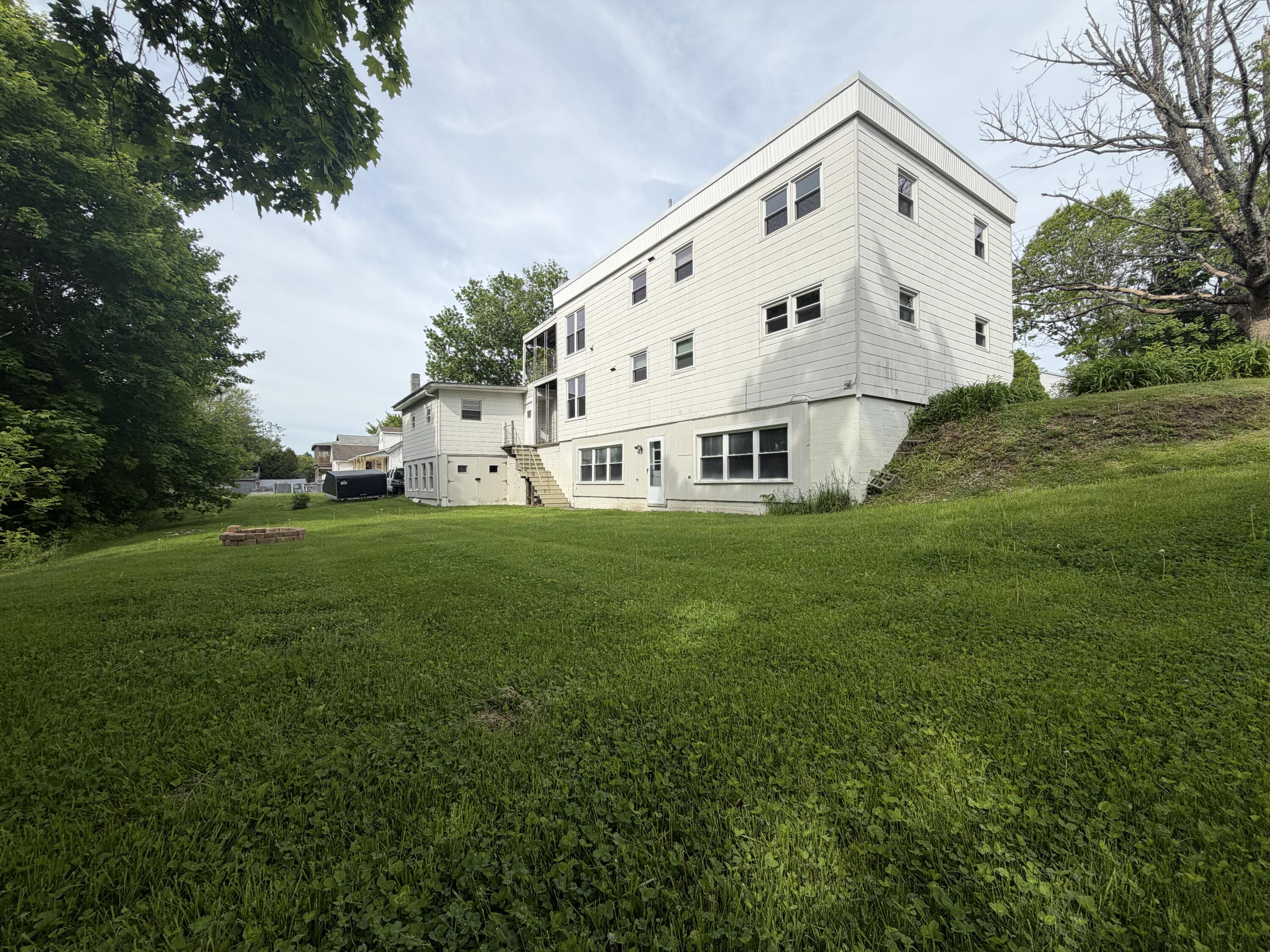 43 Eustis Street