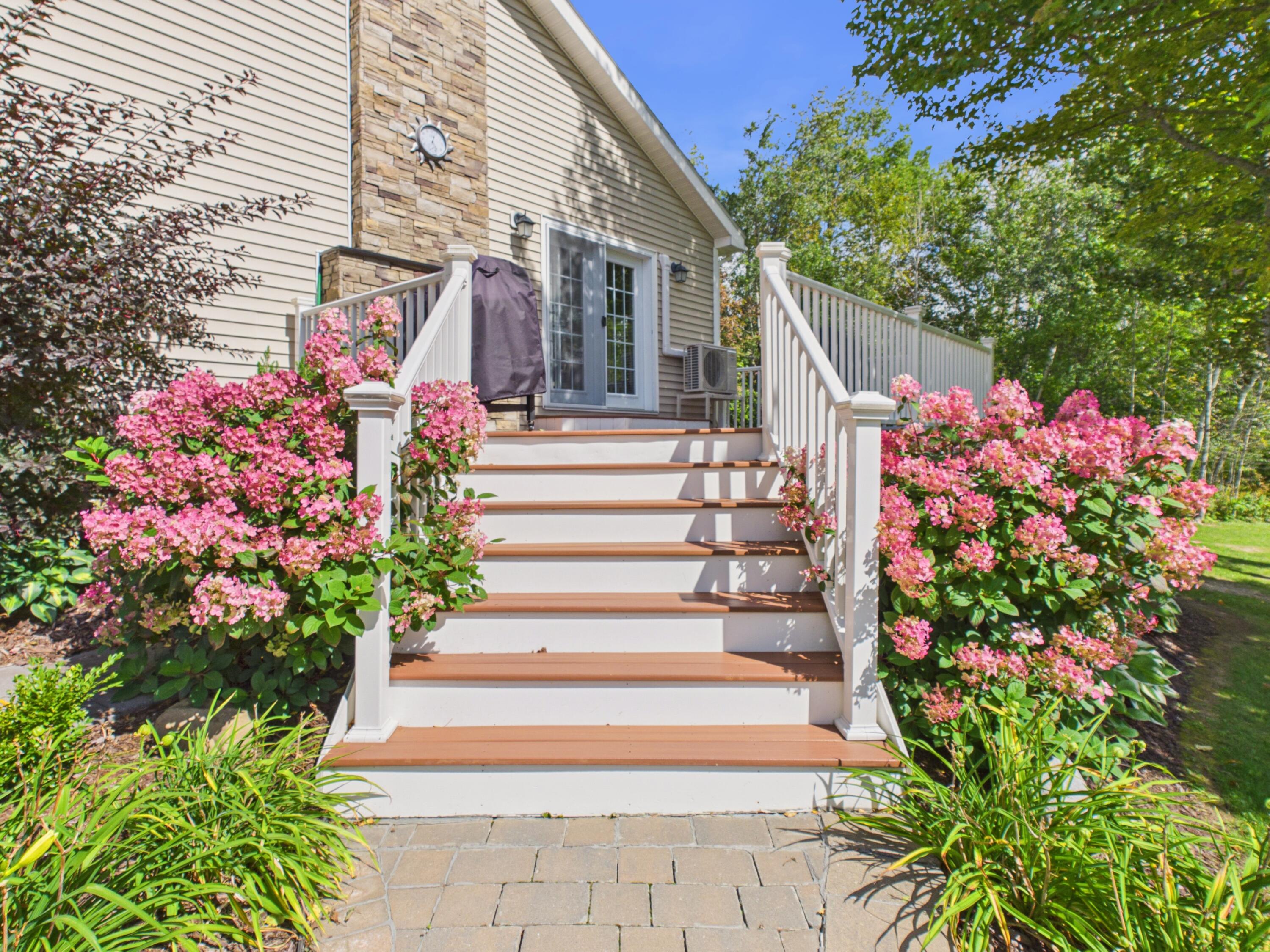 991 Van Buren Road