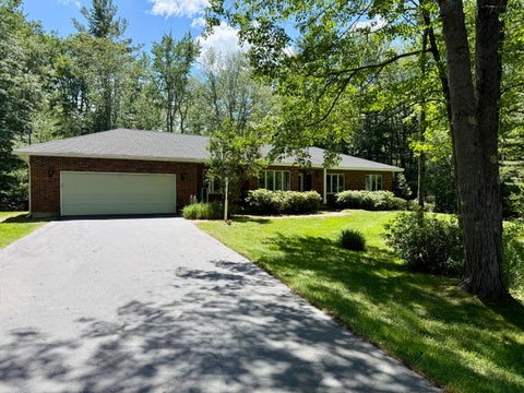 Photo of 29 Rosewood Circle, Kennebunk, ME 04043 (MLS # 1668768)