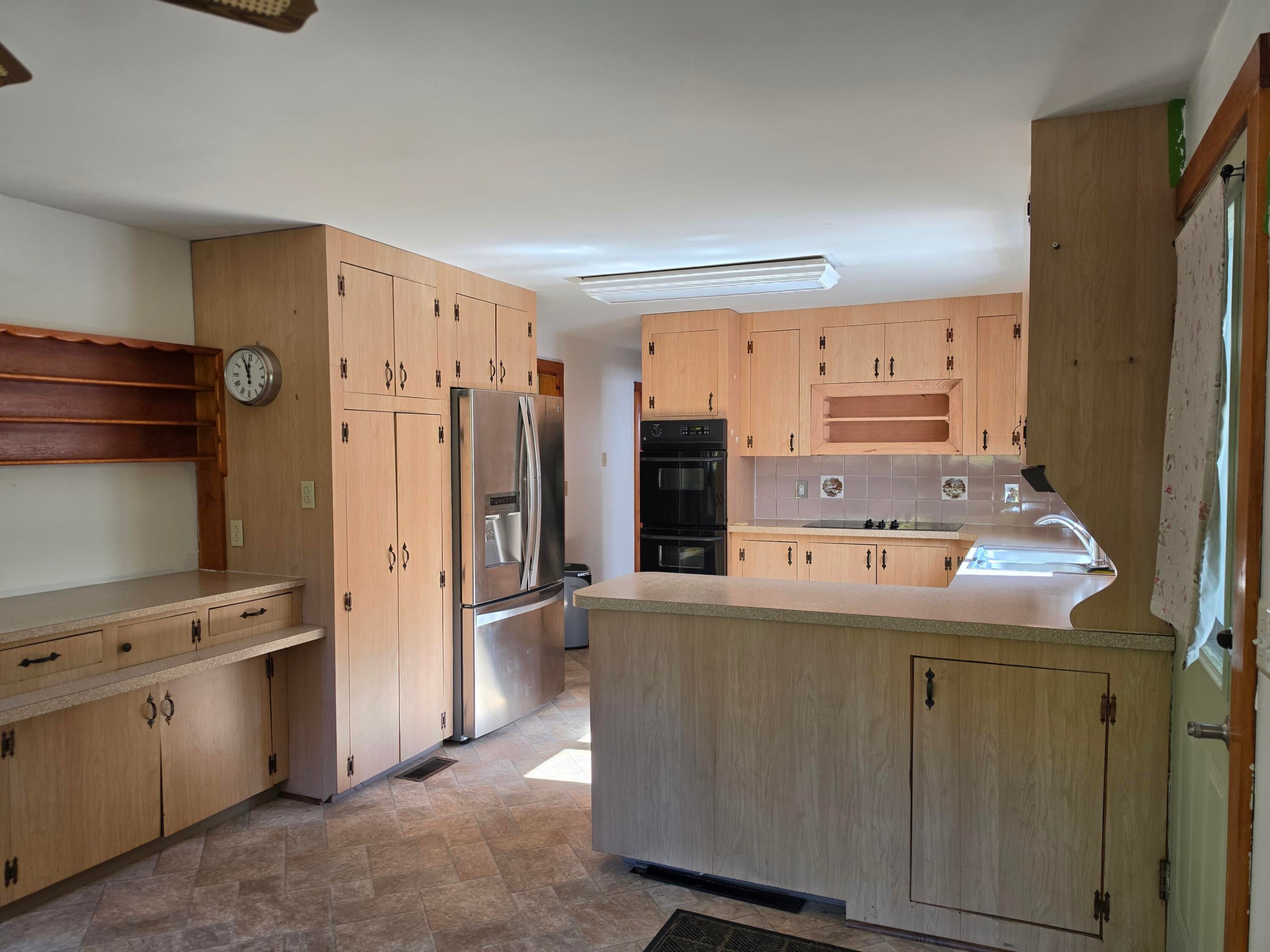 36 Standish Neck Road