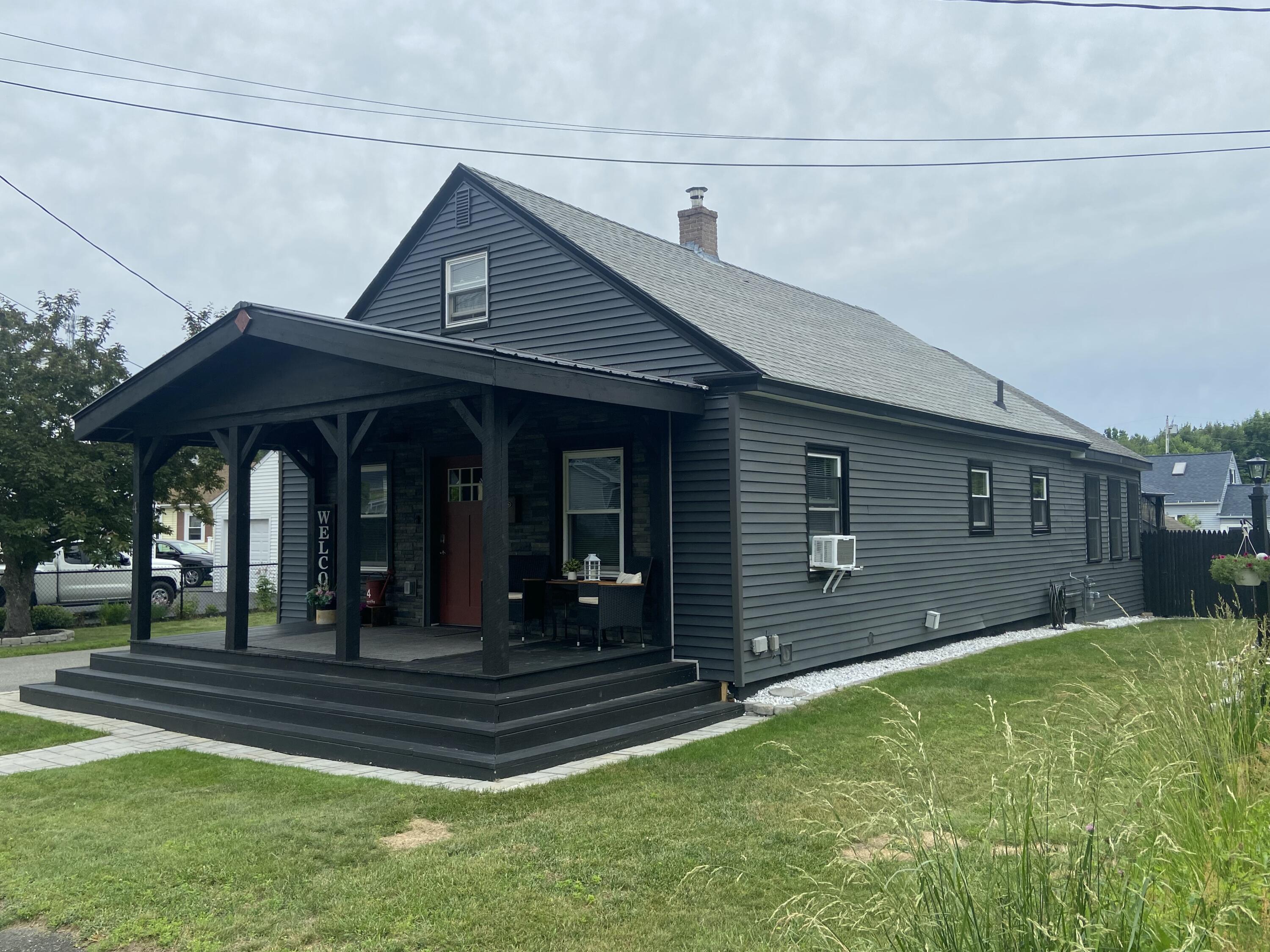 4 Trueworthy Avenue