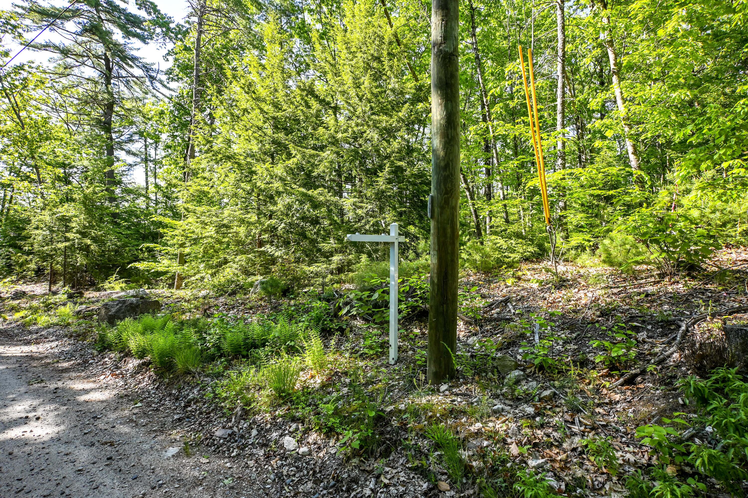 421 Middle Road