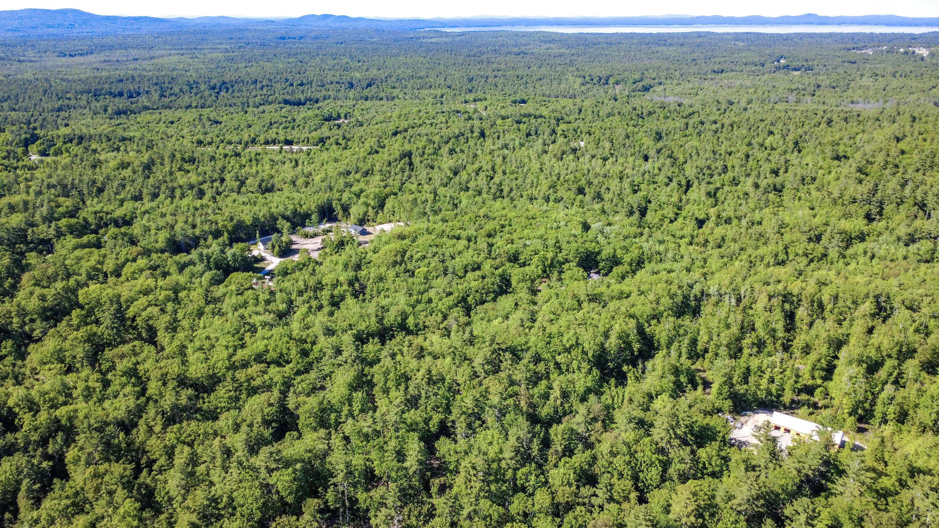 421 Middle Road