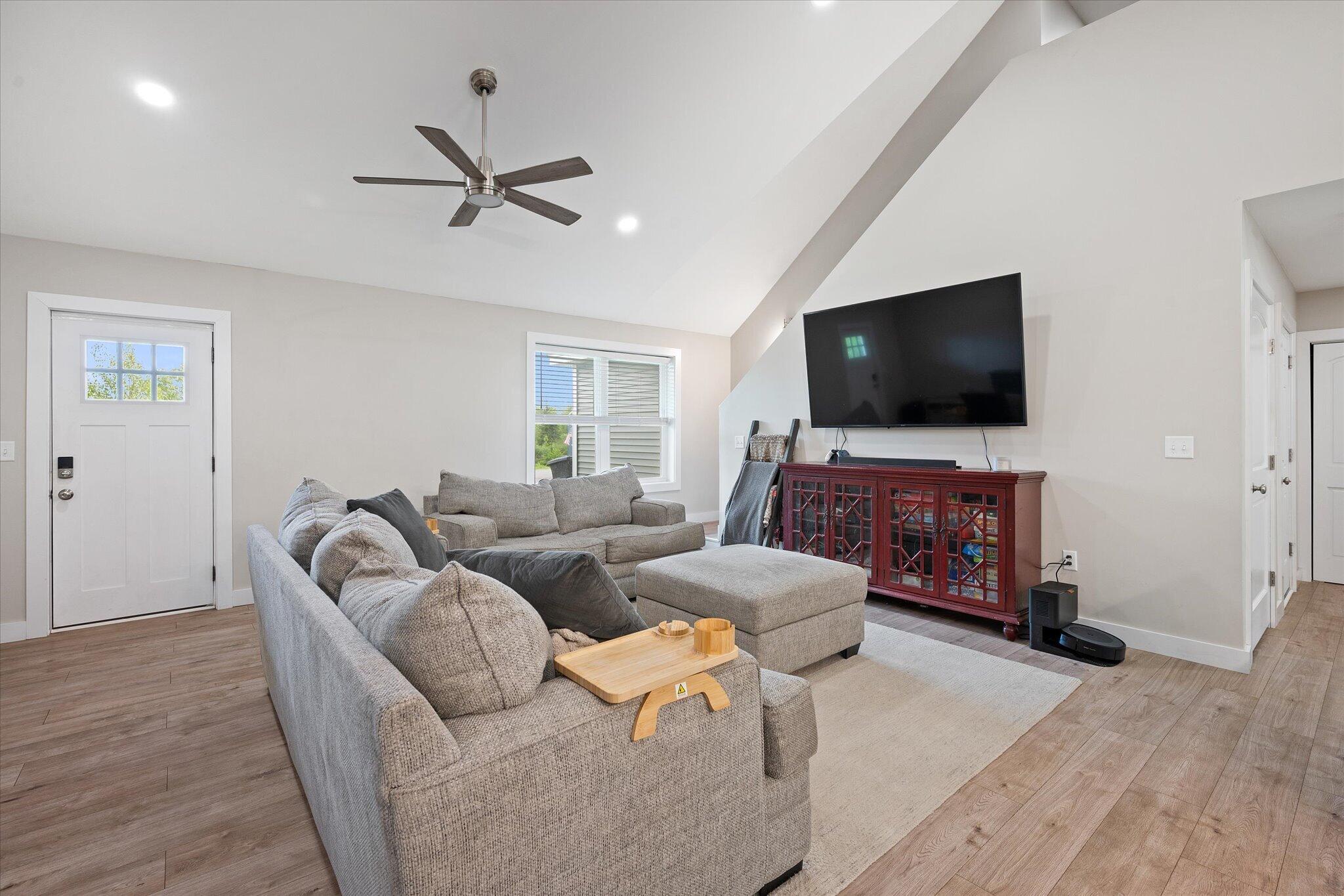 37 Beaver Creek Road