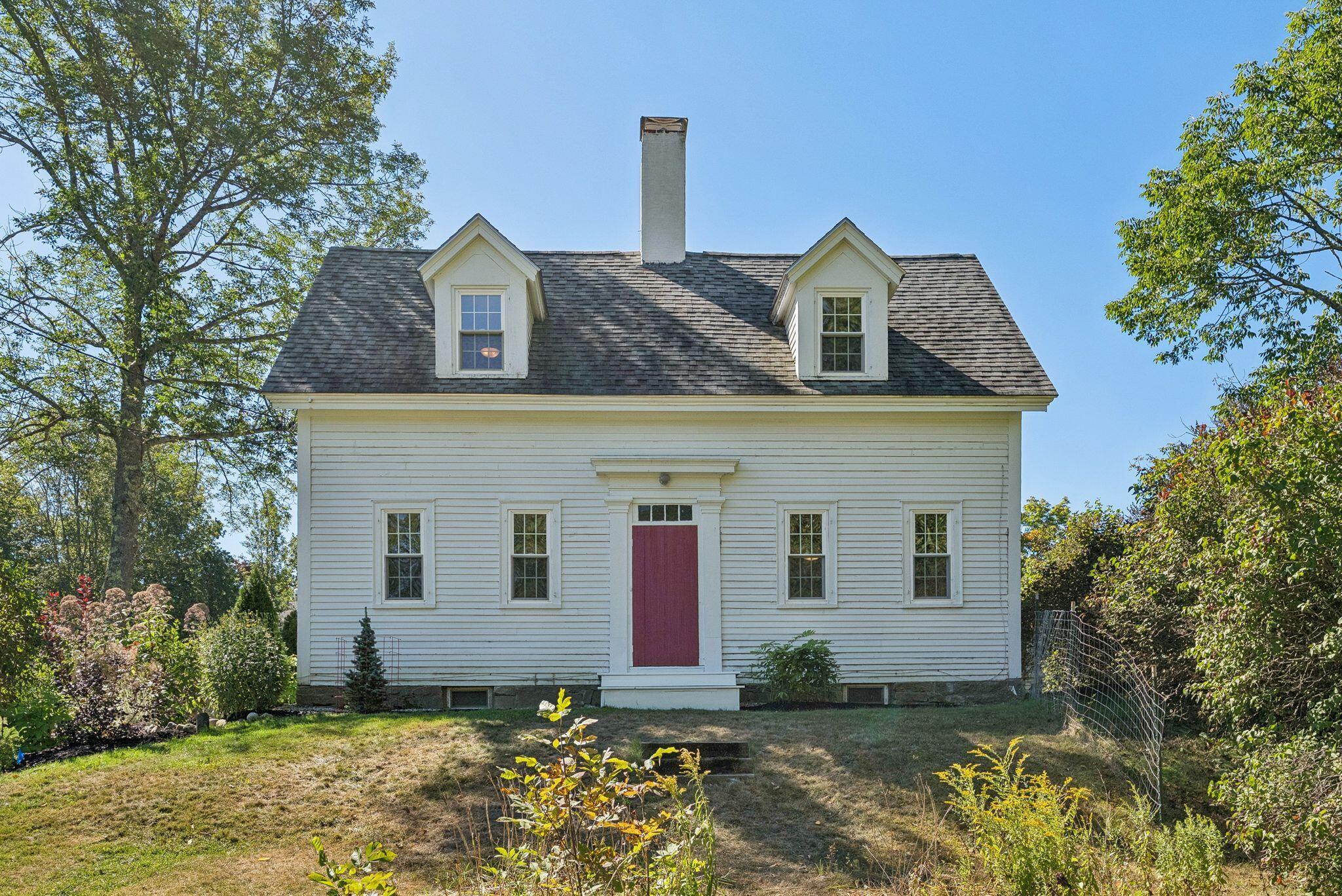 746 Middle Road