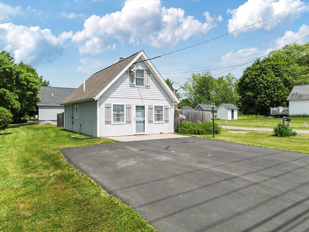 Photo of 48 Pendleton Street, Brewer, ME 04412 (MLS # 1668132)