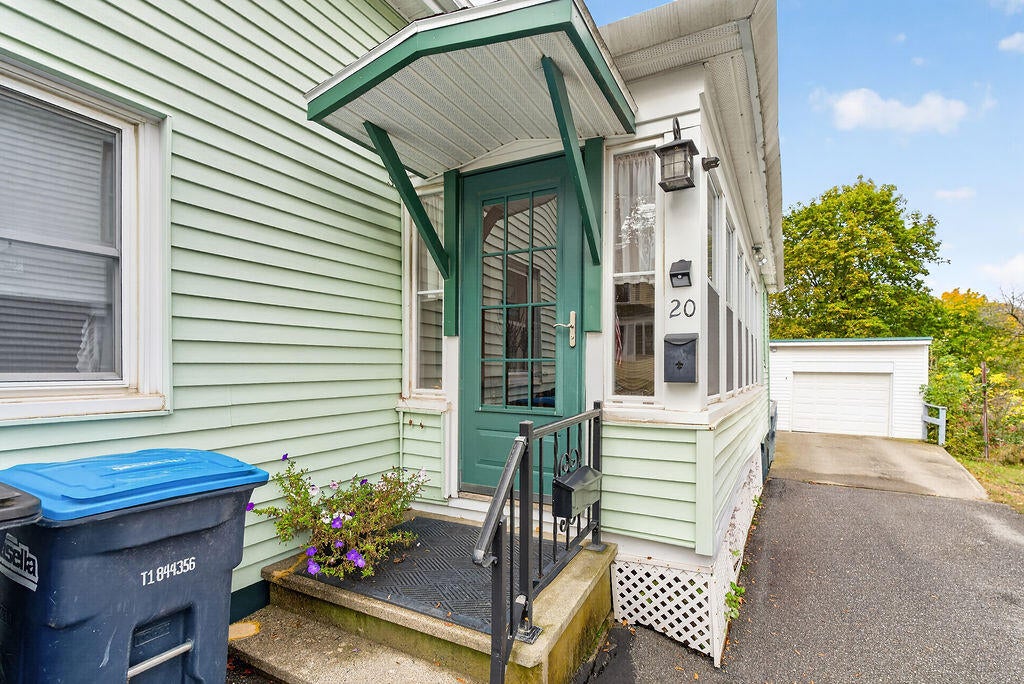 20 Hayes Street