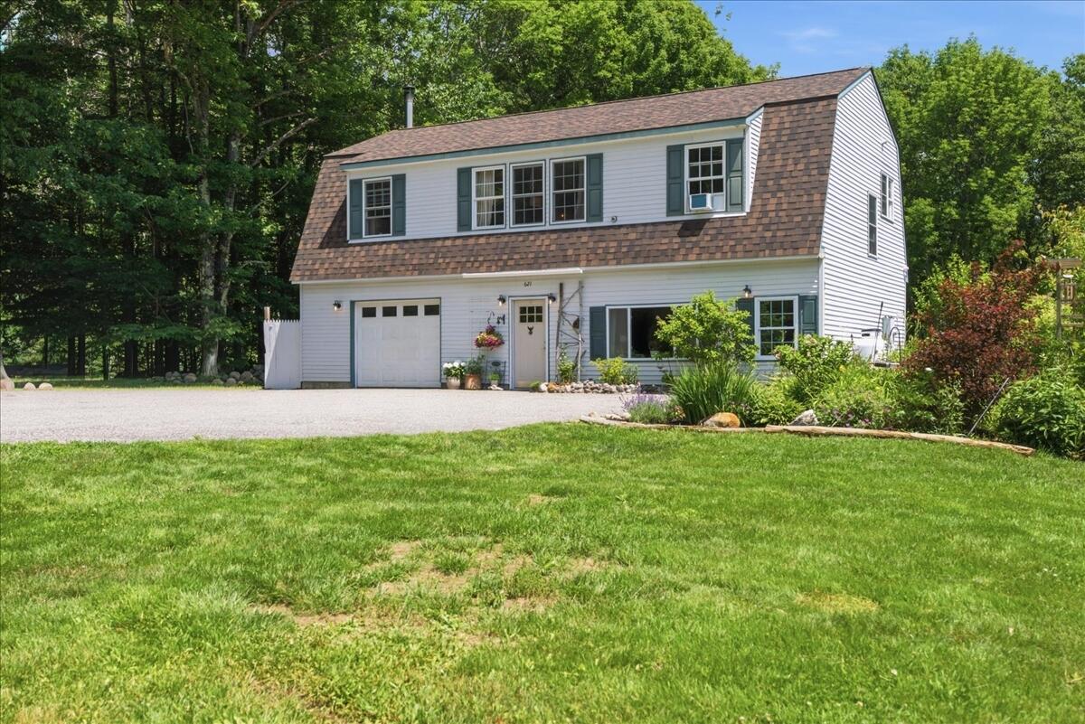 621 W Auburn Road