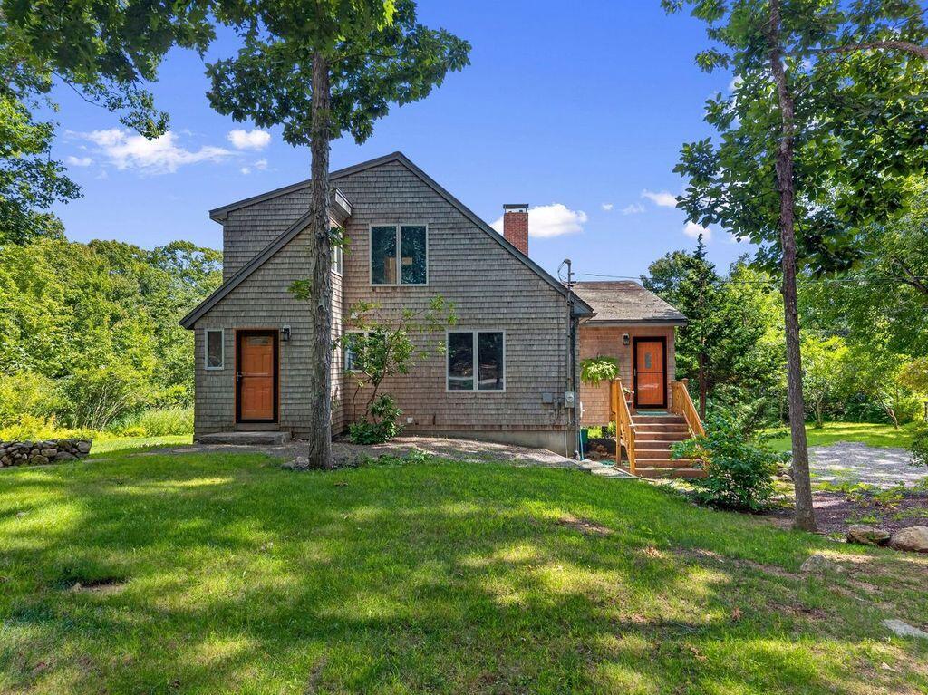 221 Shore Road