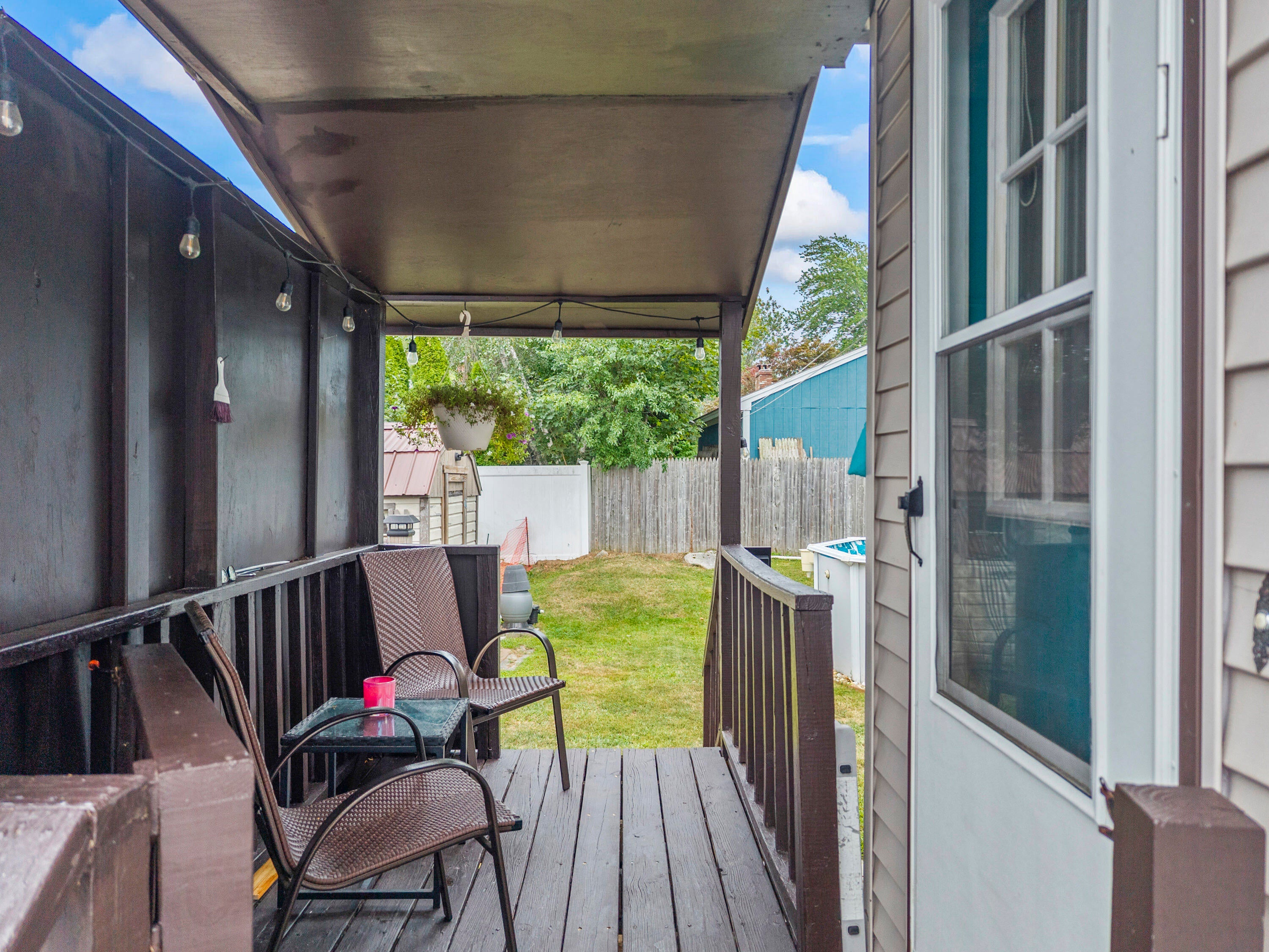 8 Debbie Avenue