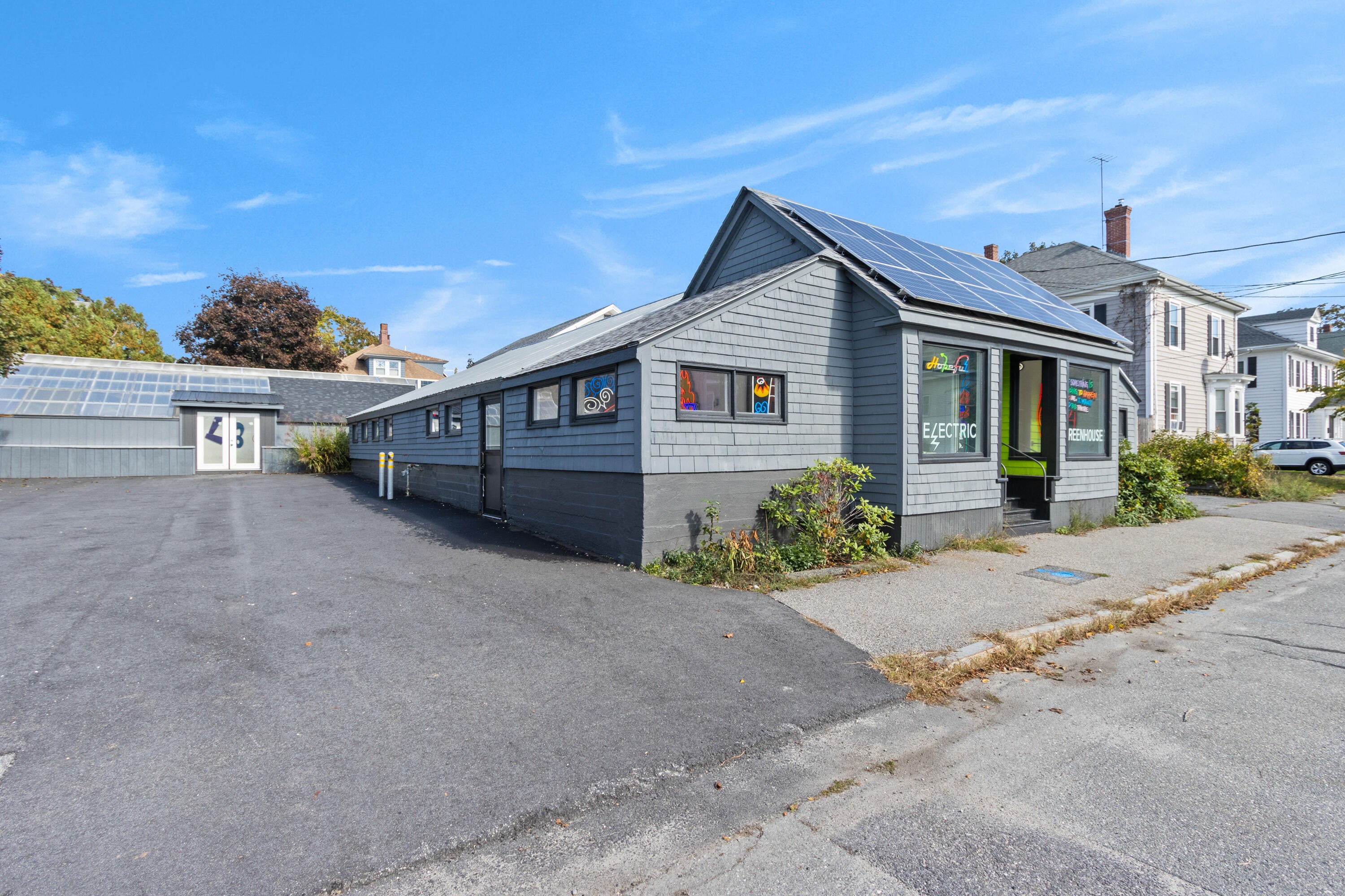 67 Brentwood Street