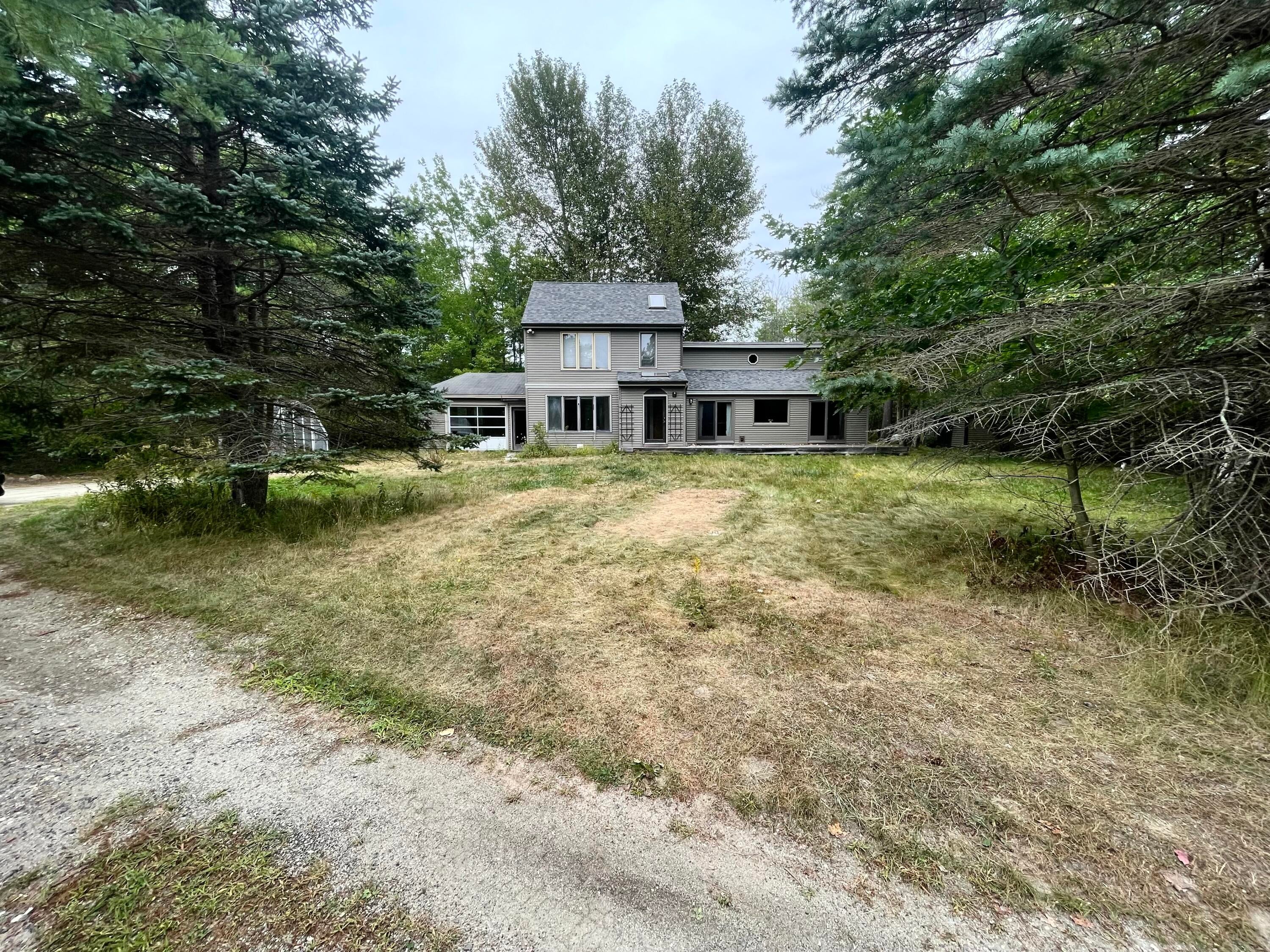 135 Burnell Drive