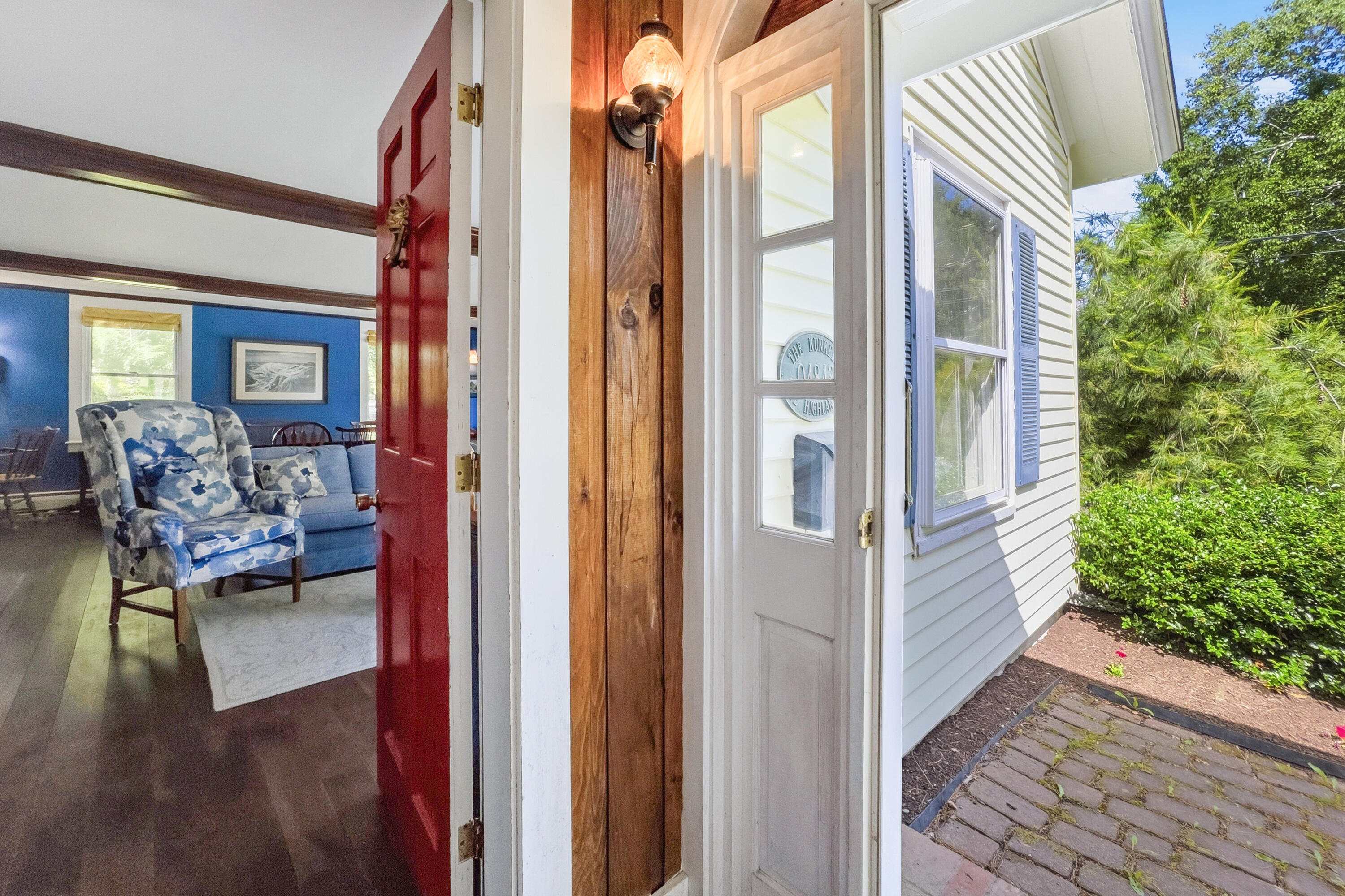 6 Highland Avenue